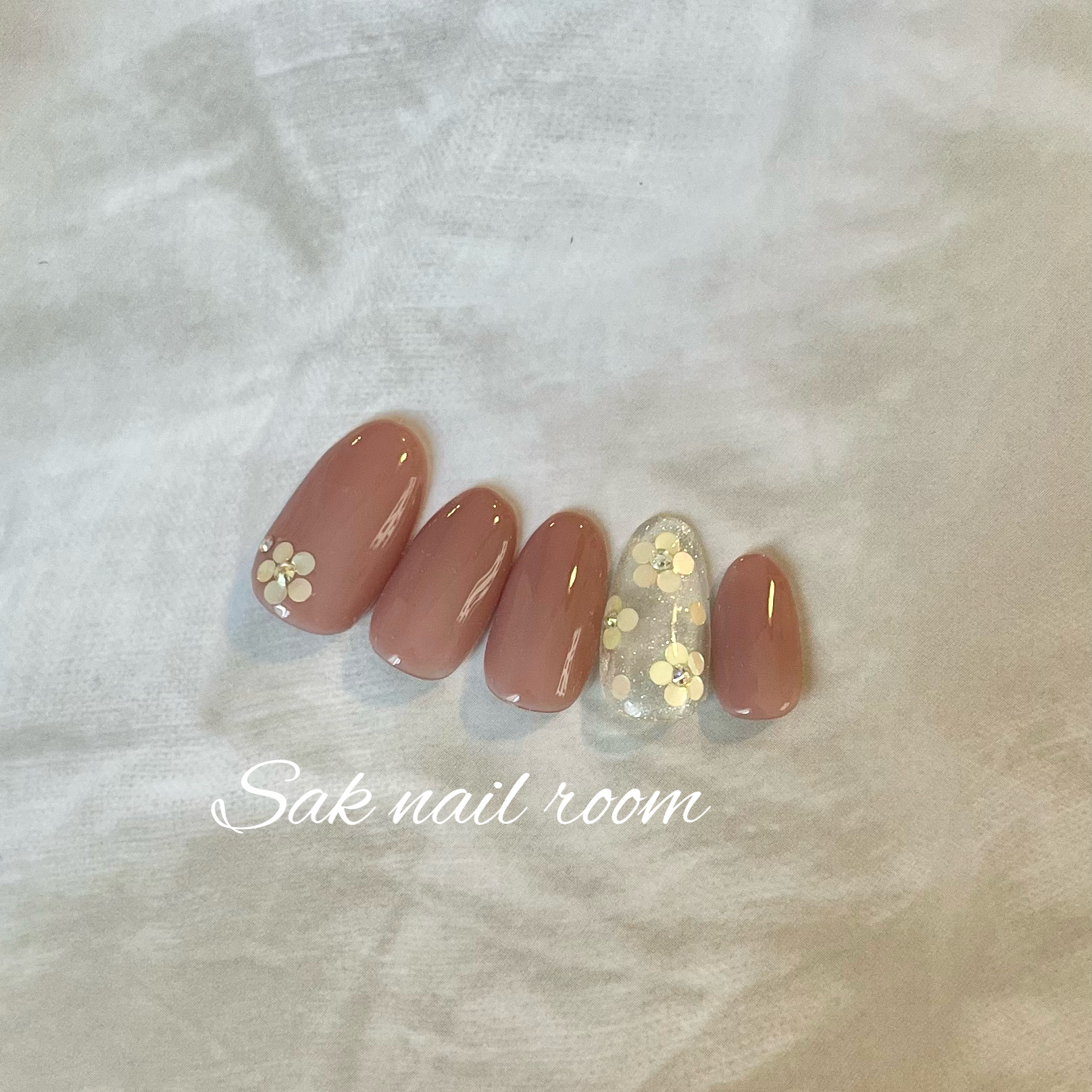 Saknailroom