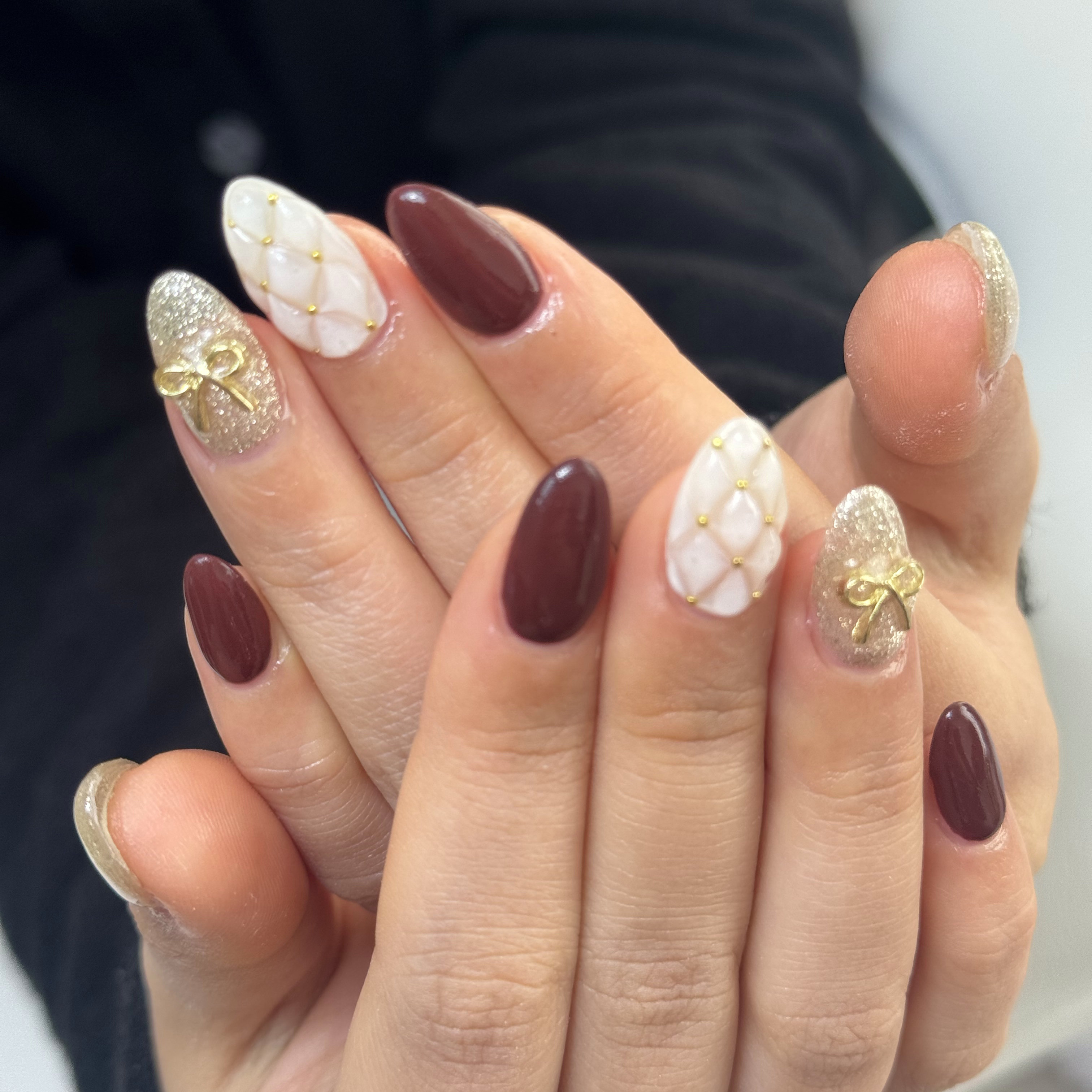 Moa_nail