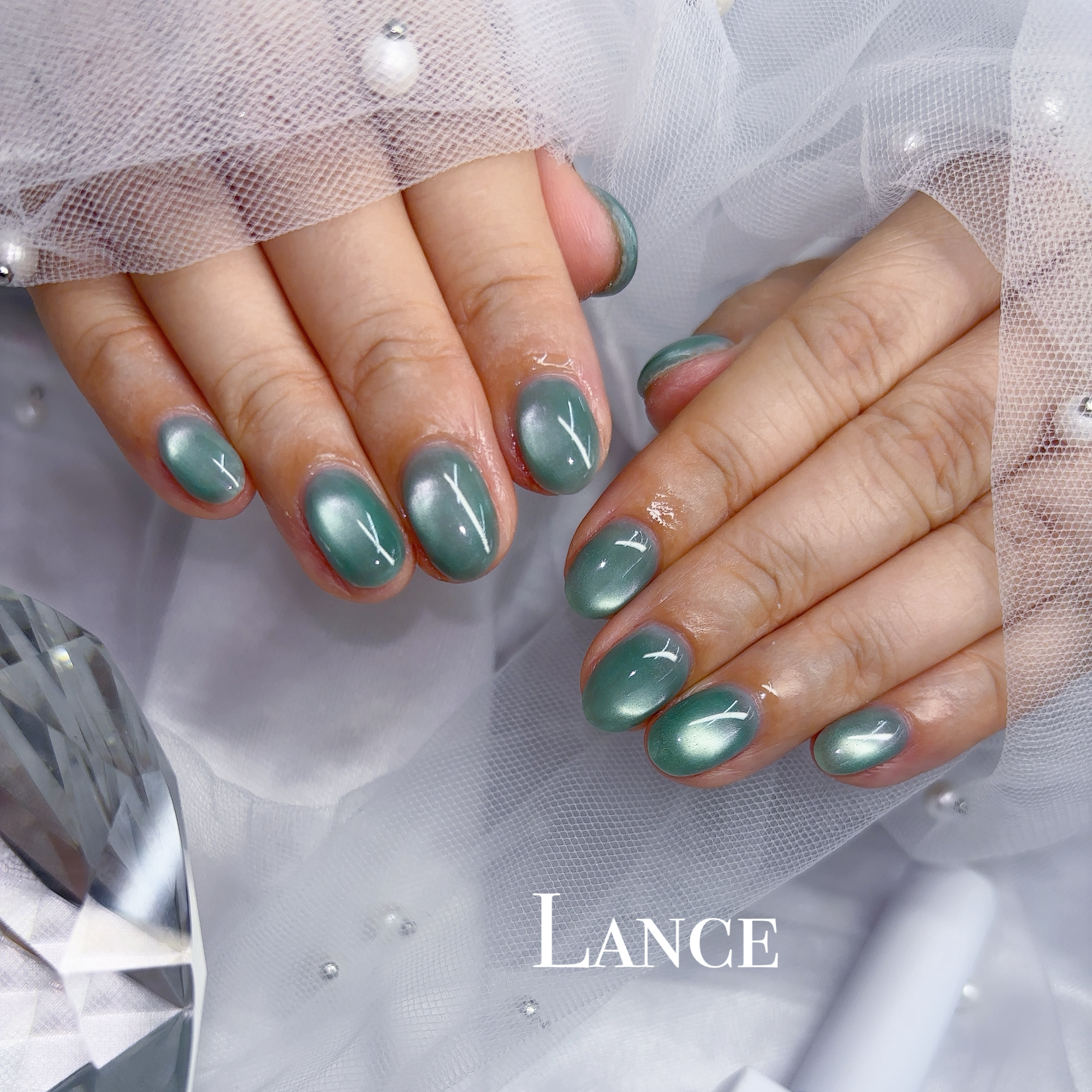 Lance.nail
