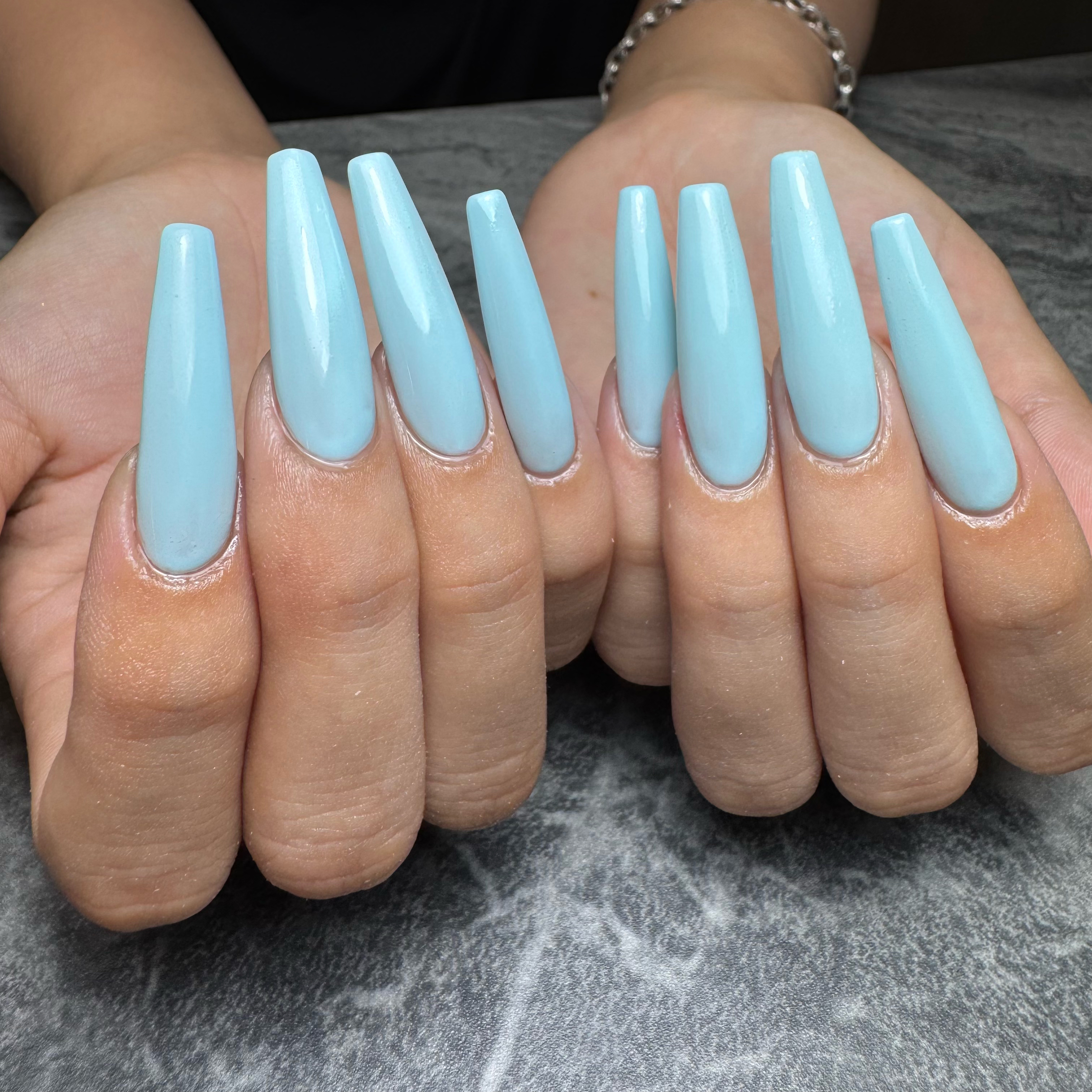 Nail_salon_Gleam