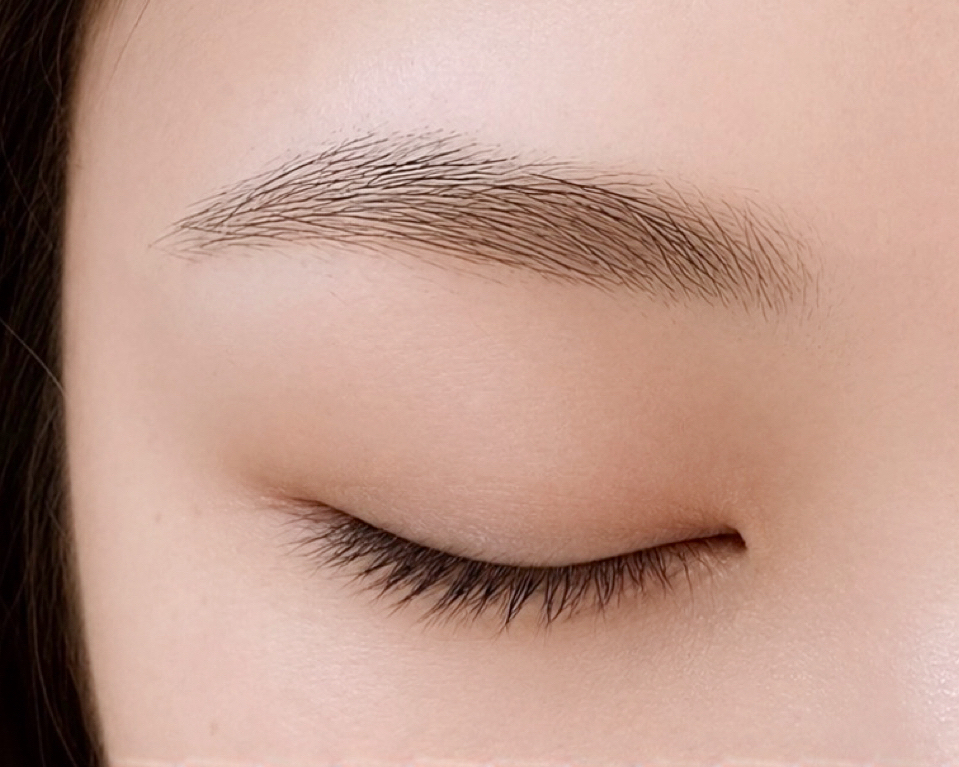 ef_eyelash_riona