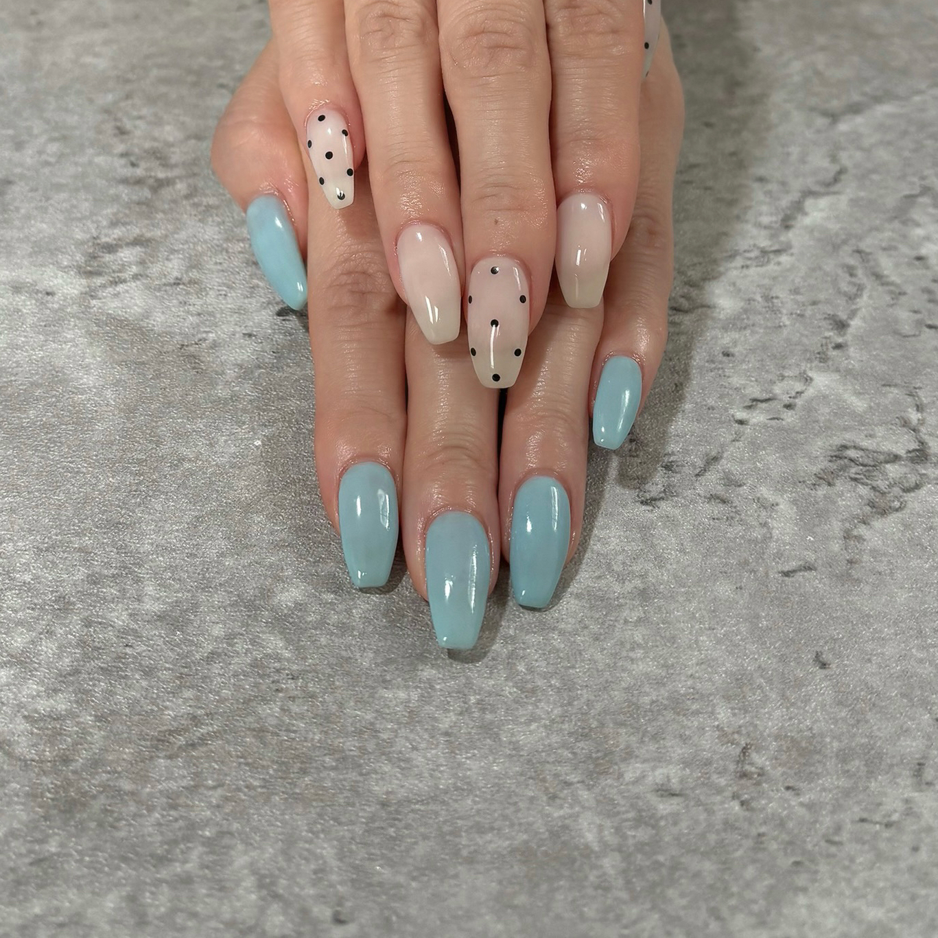Nailroom_C