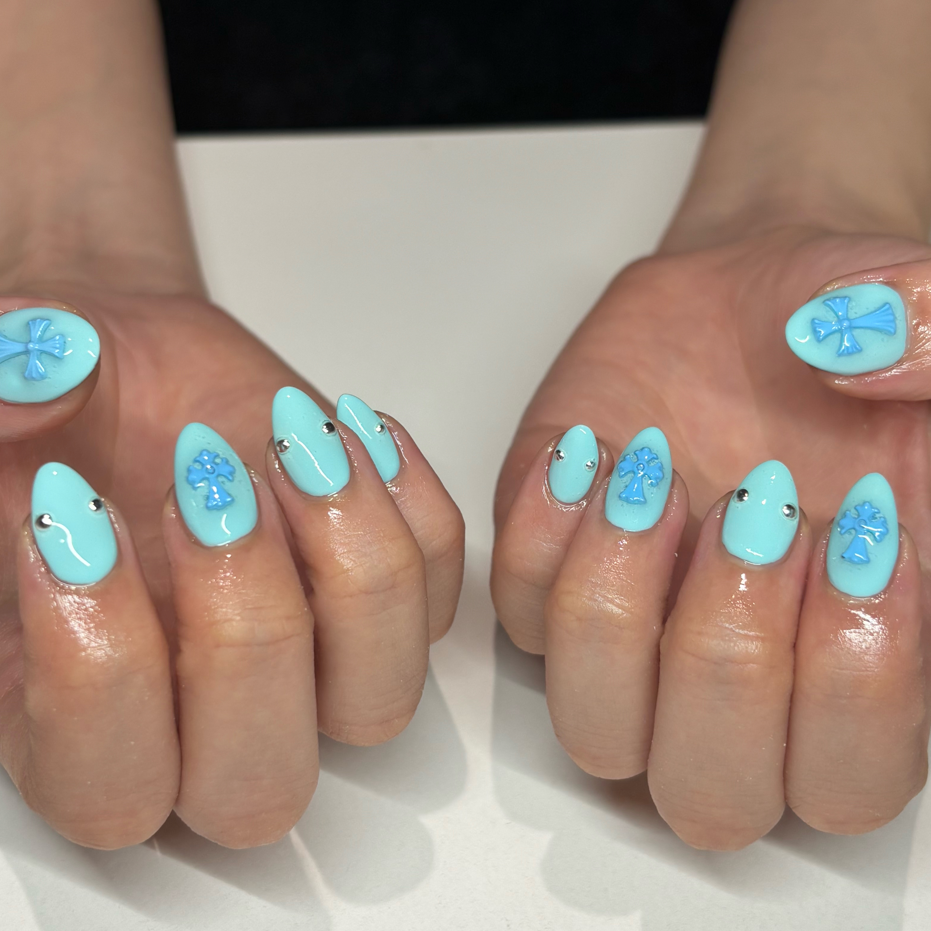 rei_s2_nail