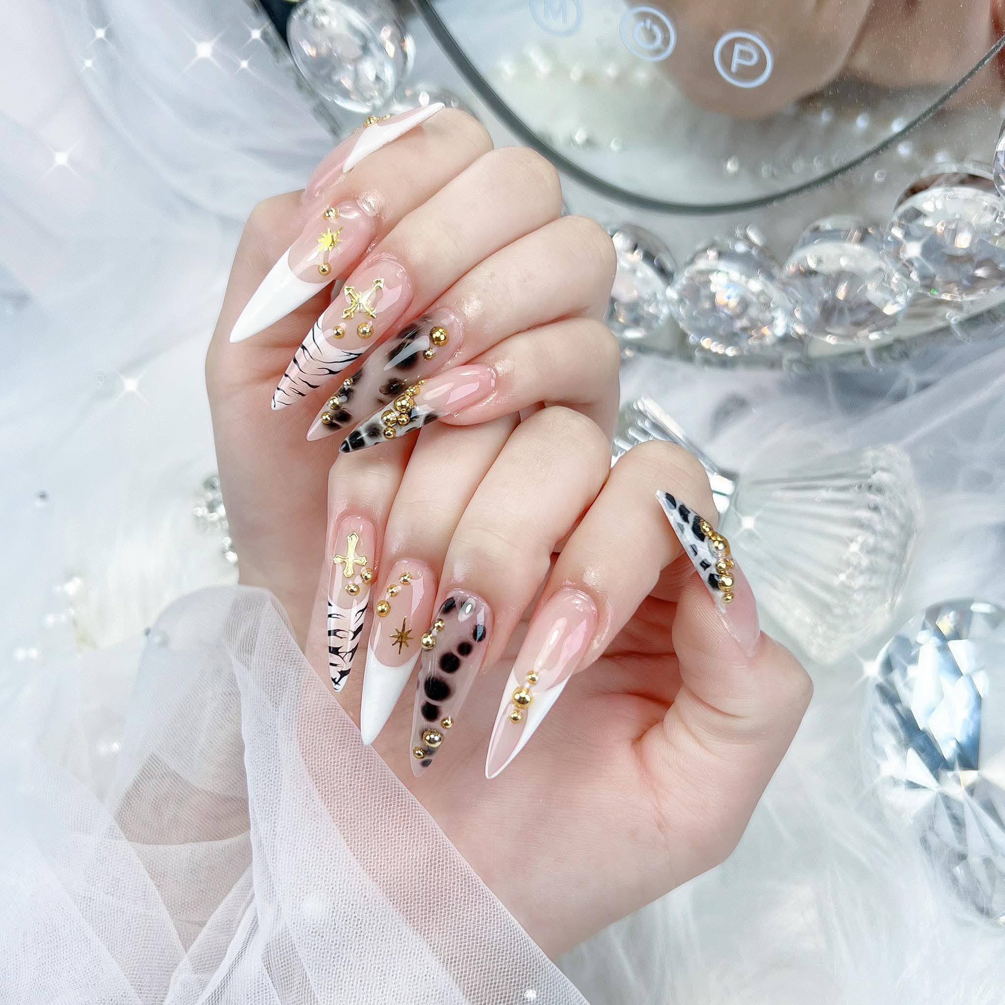 ネイリー（Nailie） - Ami_Nova