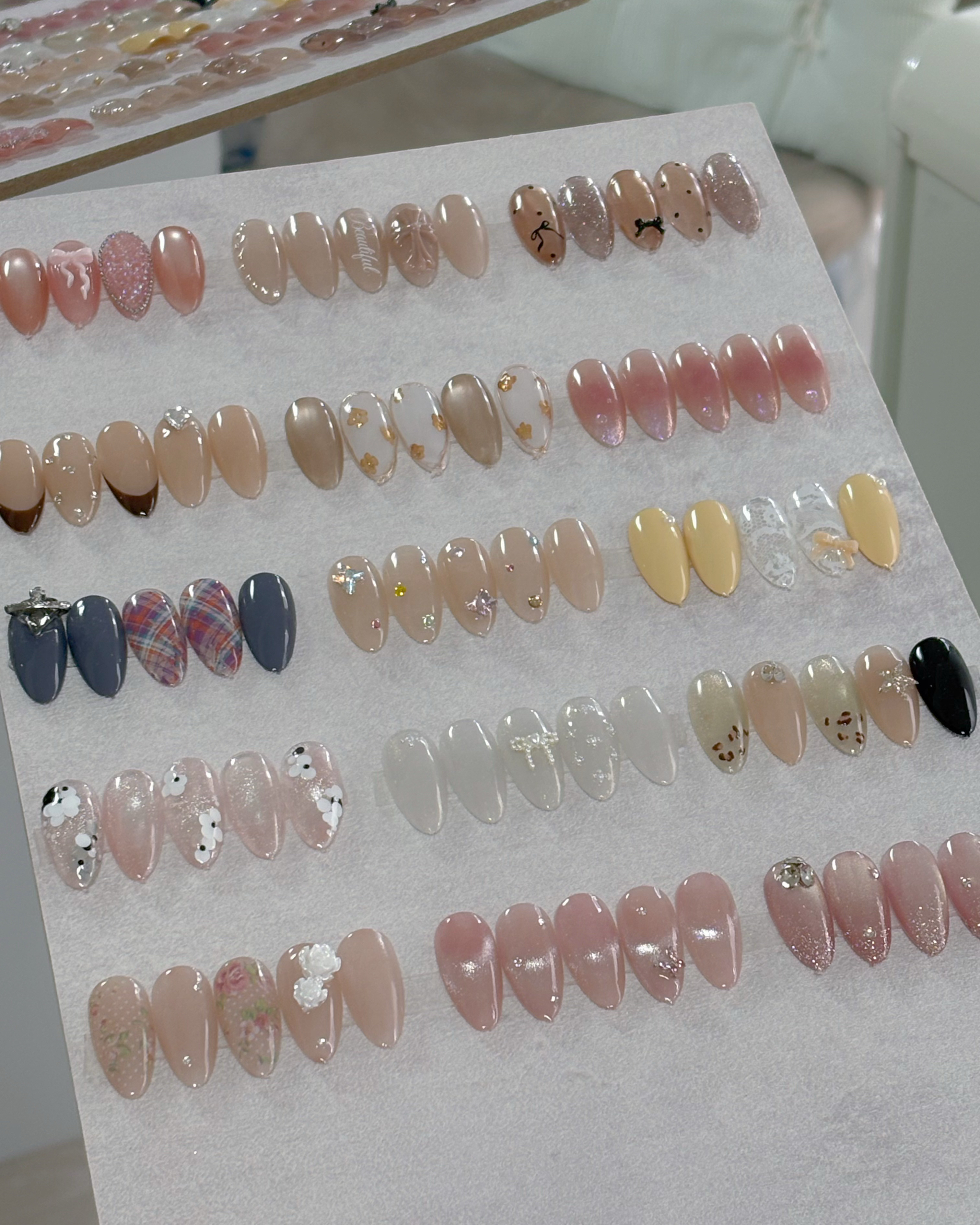 Lune_nail