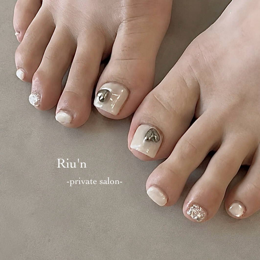 Riu.n_sari