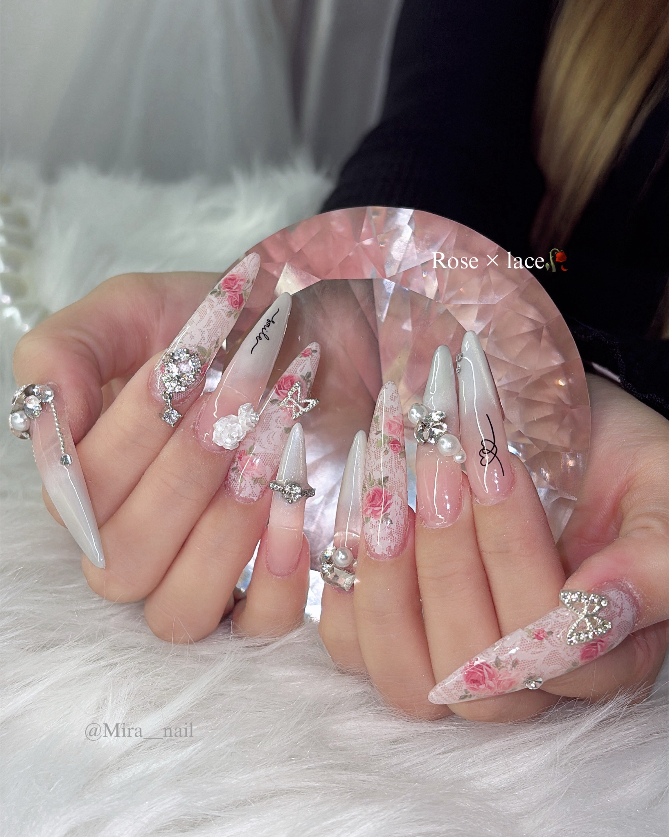 Mira__nail0501