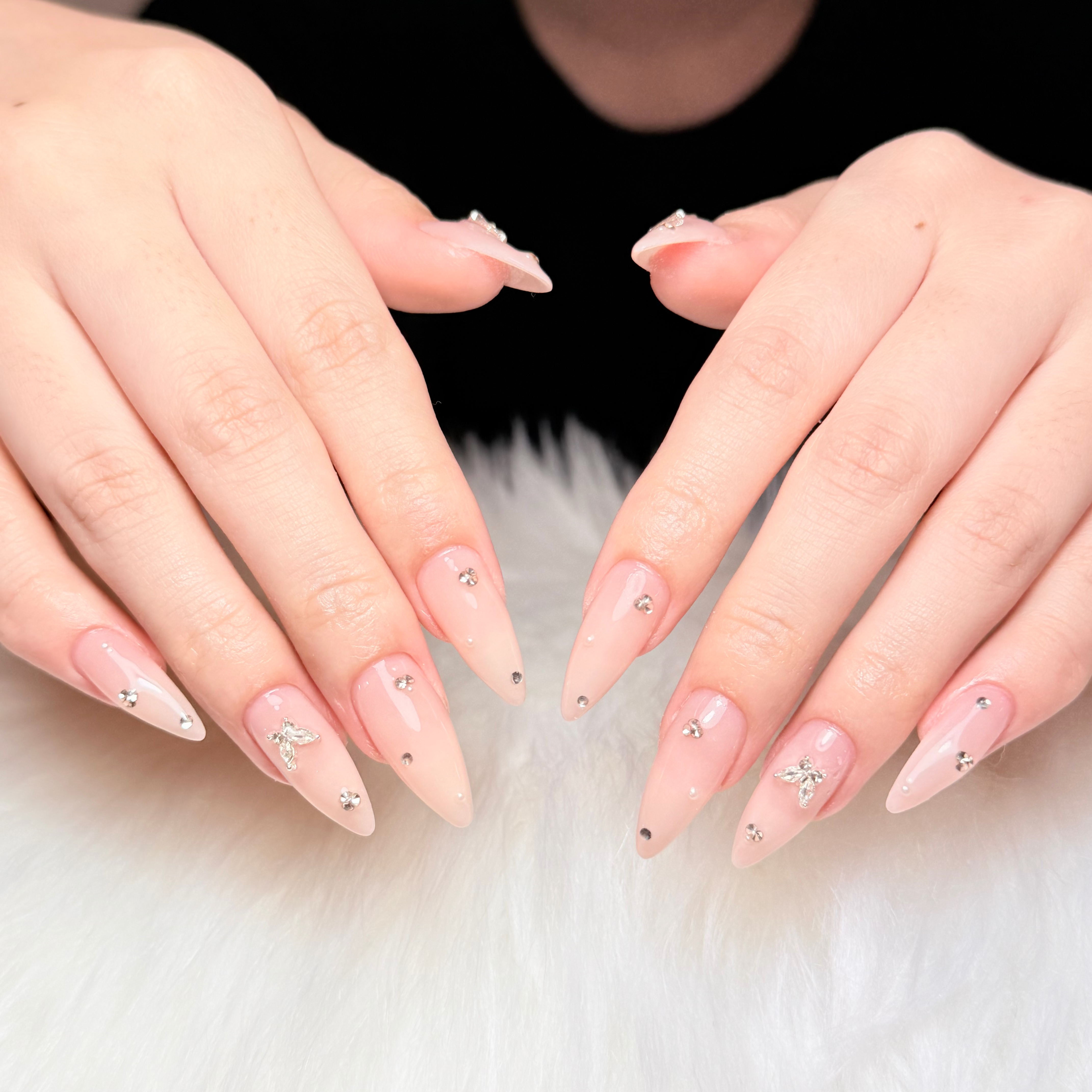 804_Nail