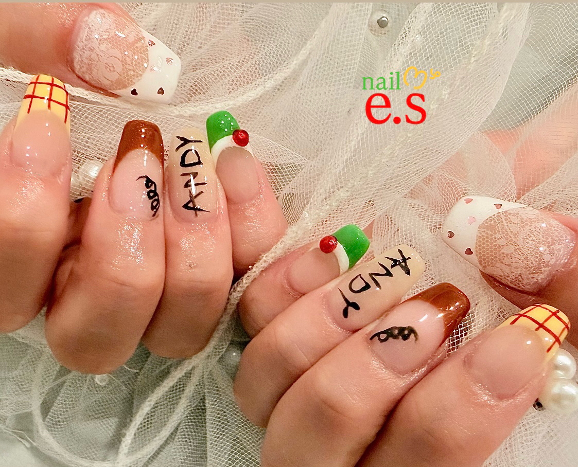 e.s_nail