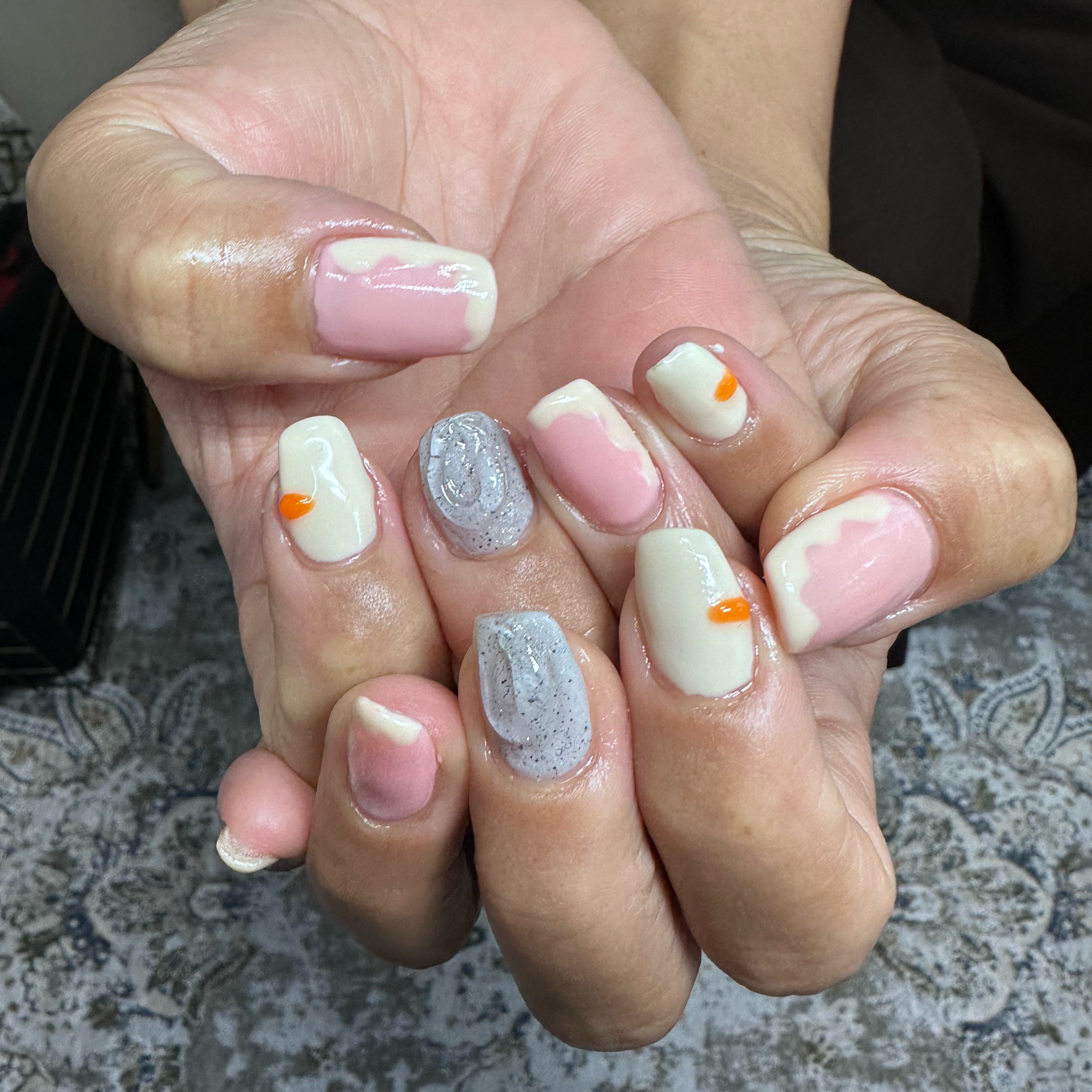 Lupi_nail