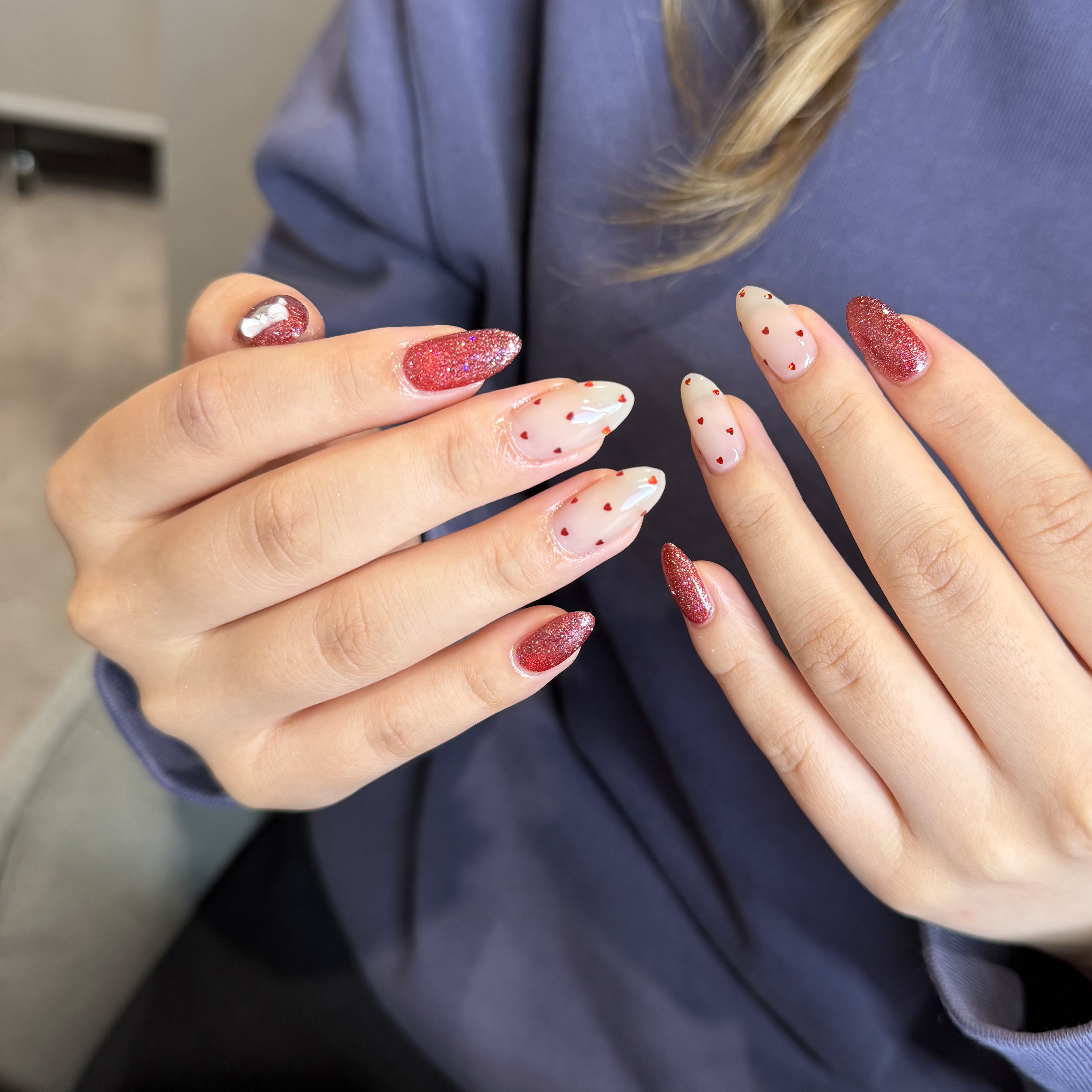 FLUFFY__nail