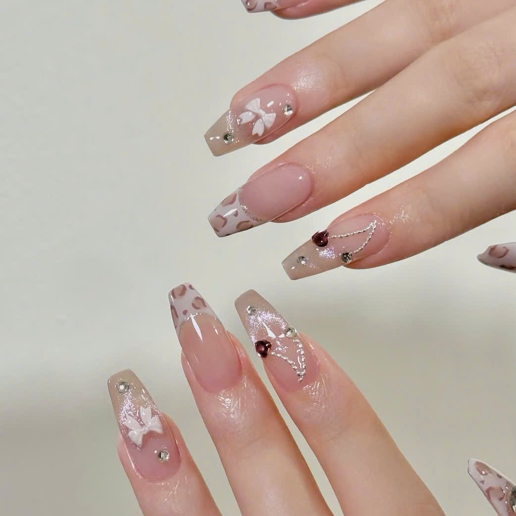 Lunas_Nails