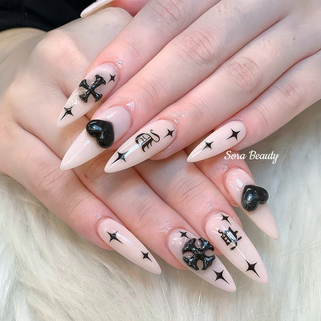 lavenia_nail