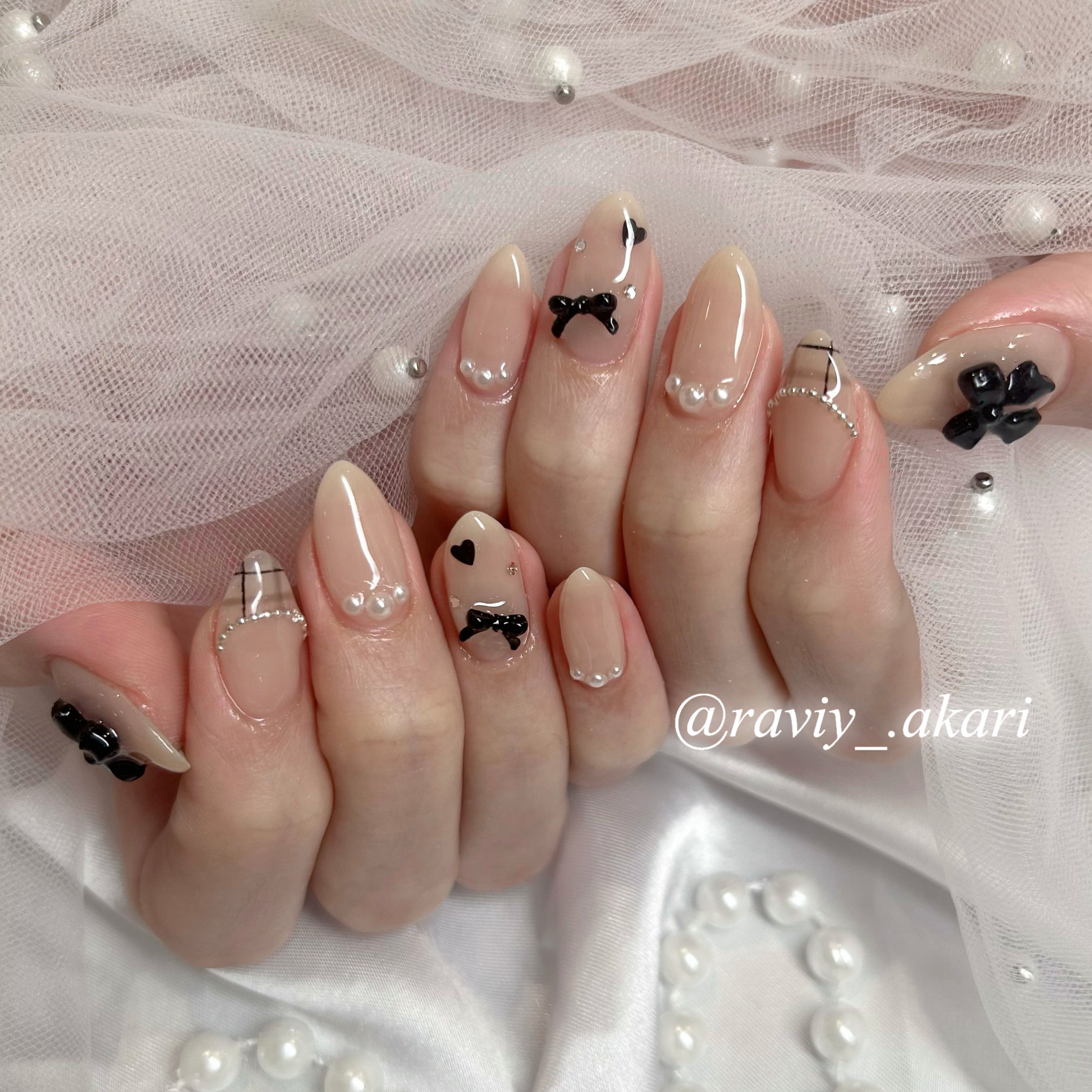 Raviy_.Akari