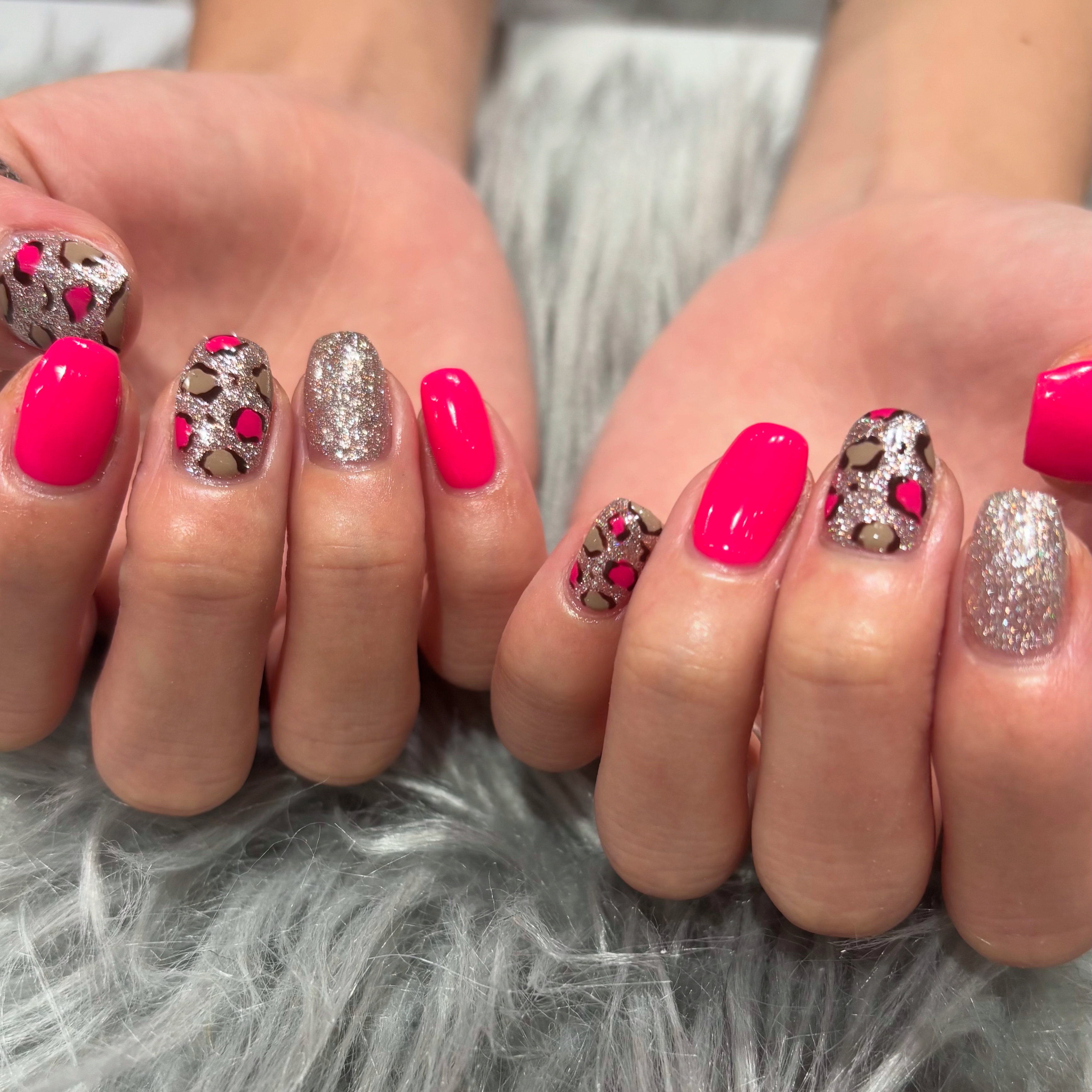 naho.heartnail