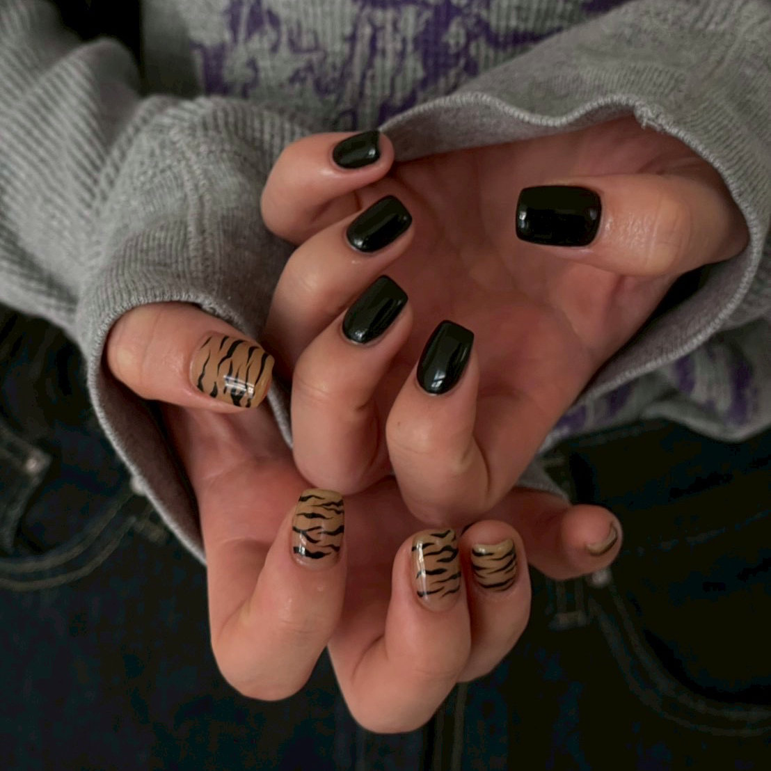 nailclub_lazybunny