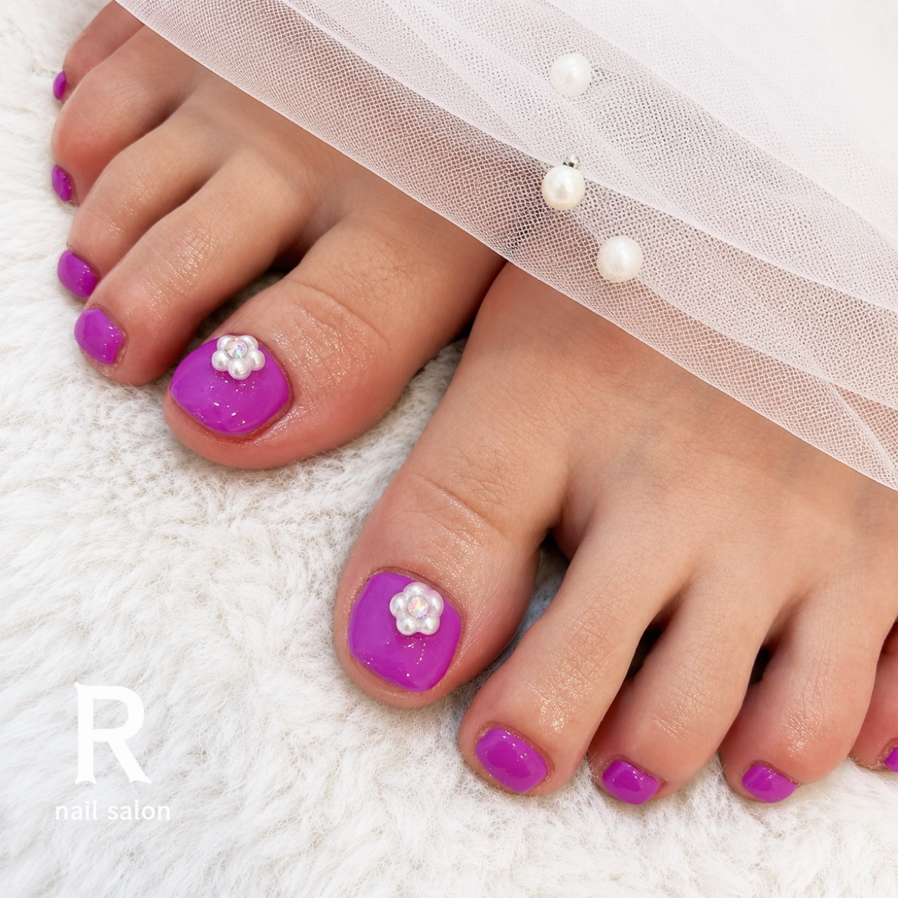 nail_r_akabane