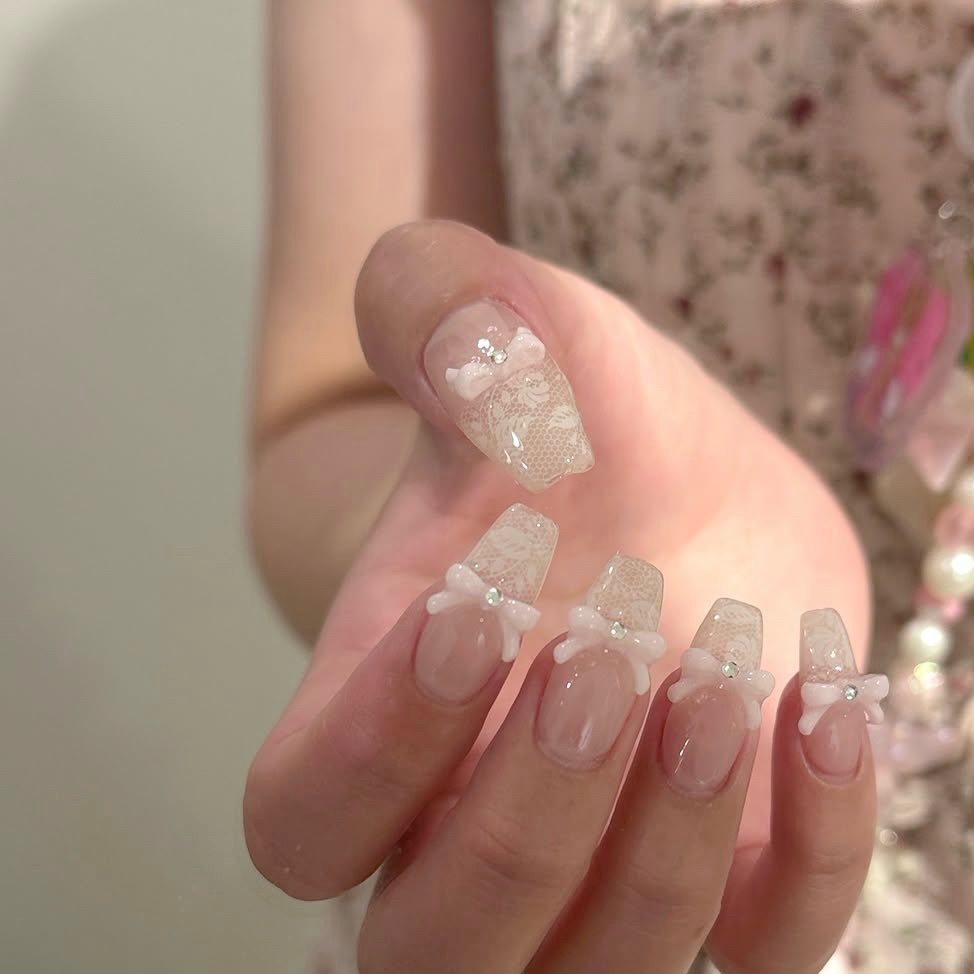 Jisoo_ana.chuo_nail