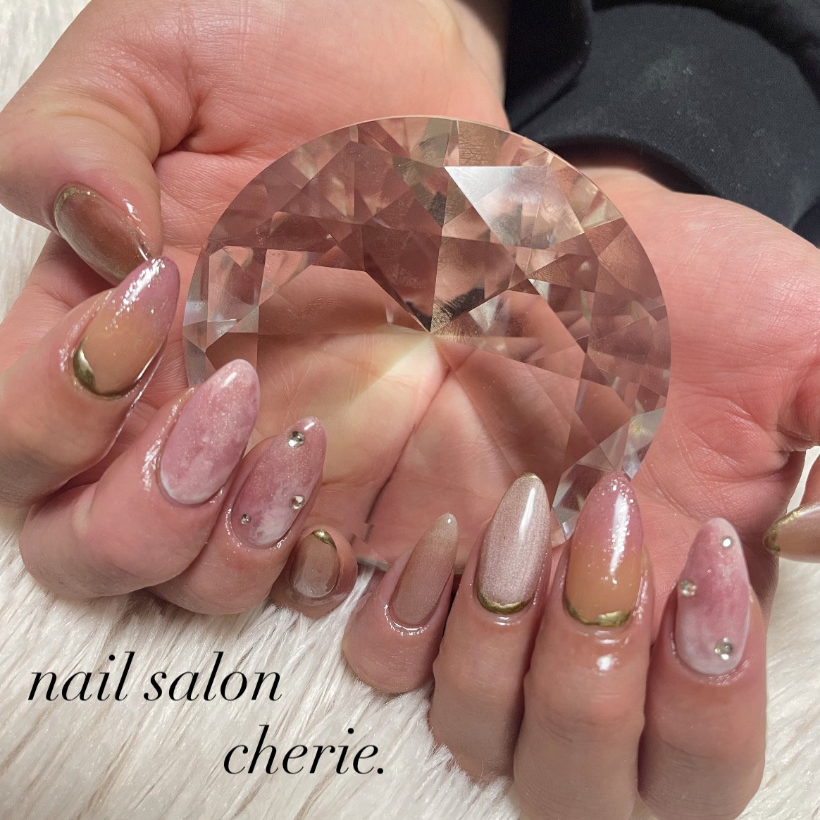 nail.cherie15