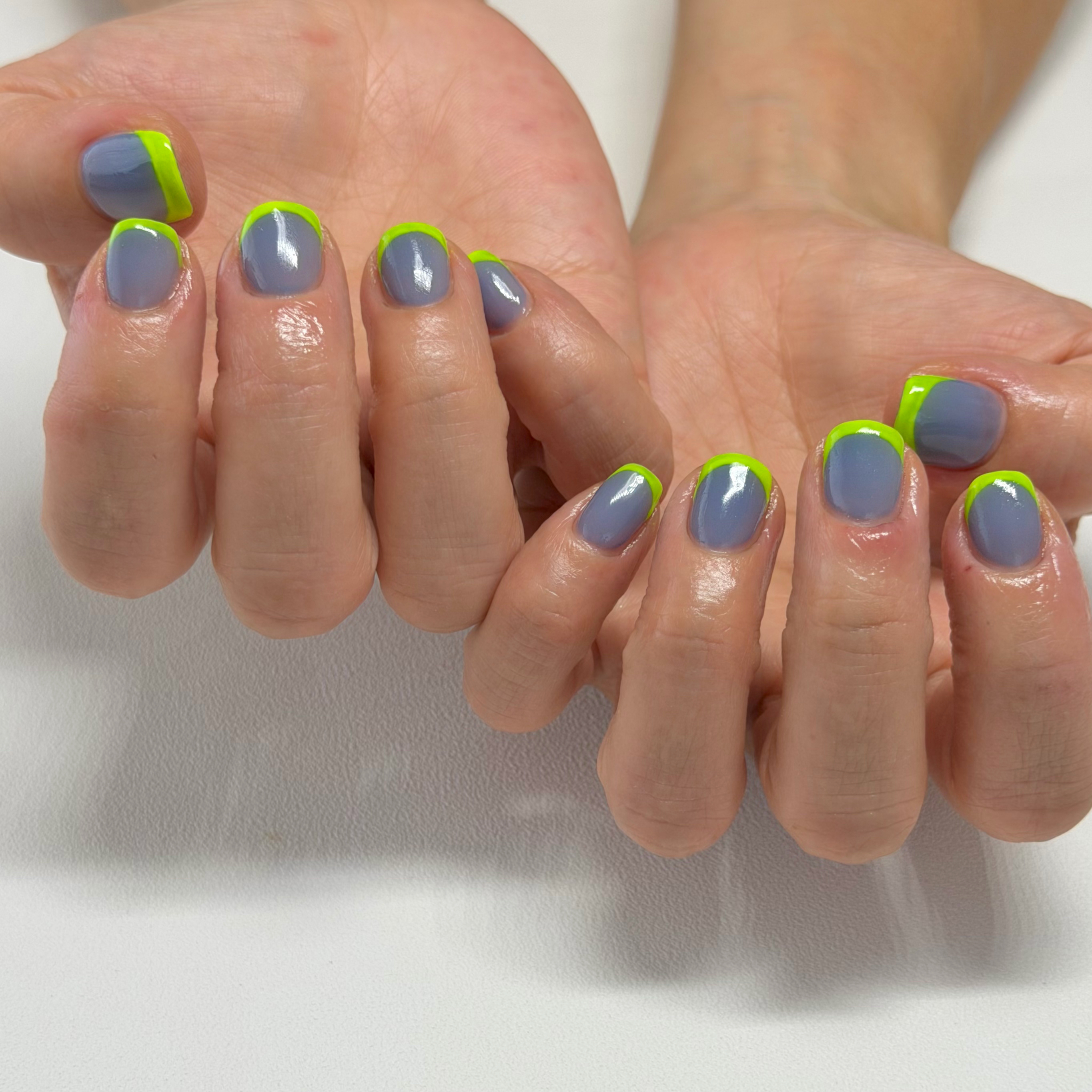 Nail__Lino