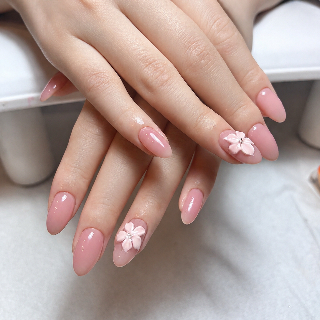 DAISY_NAIL_RISA