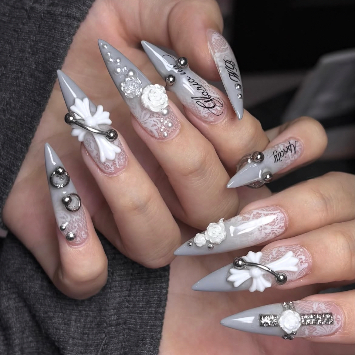 nailAn
