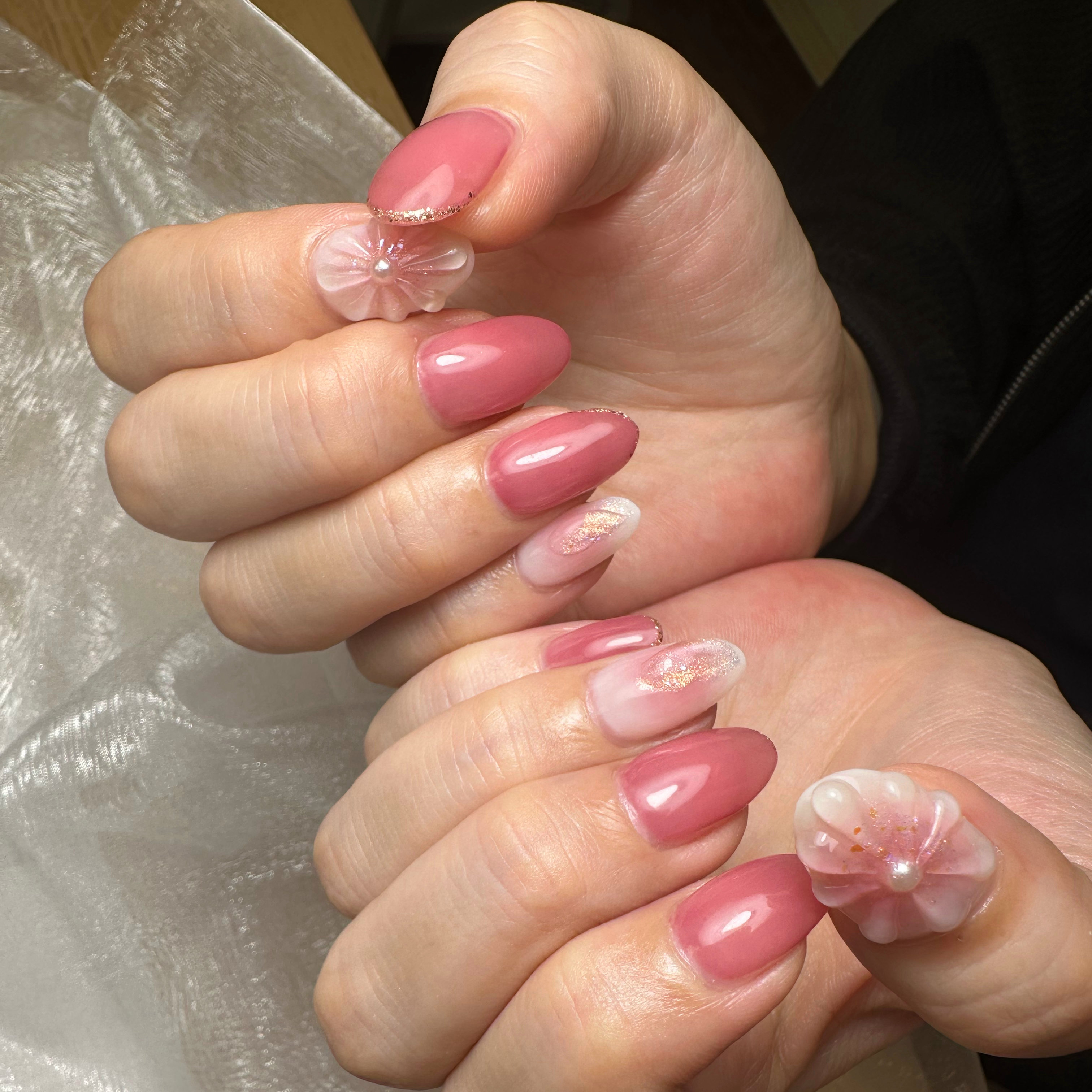 mona_salon