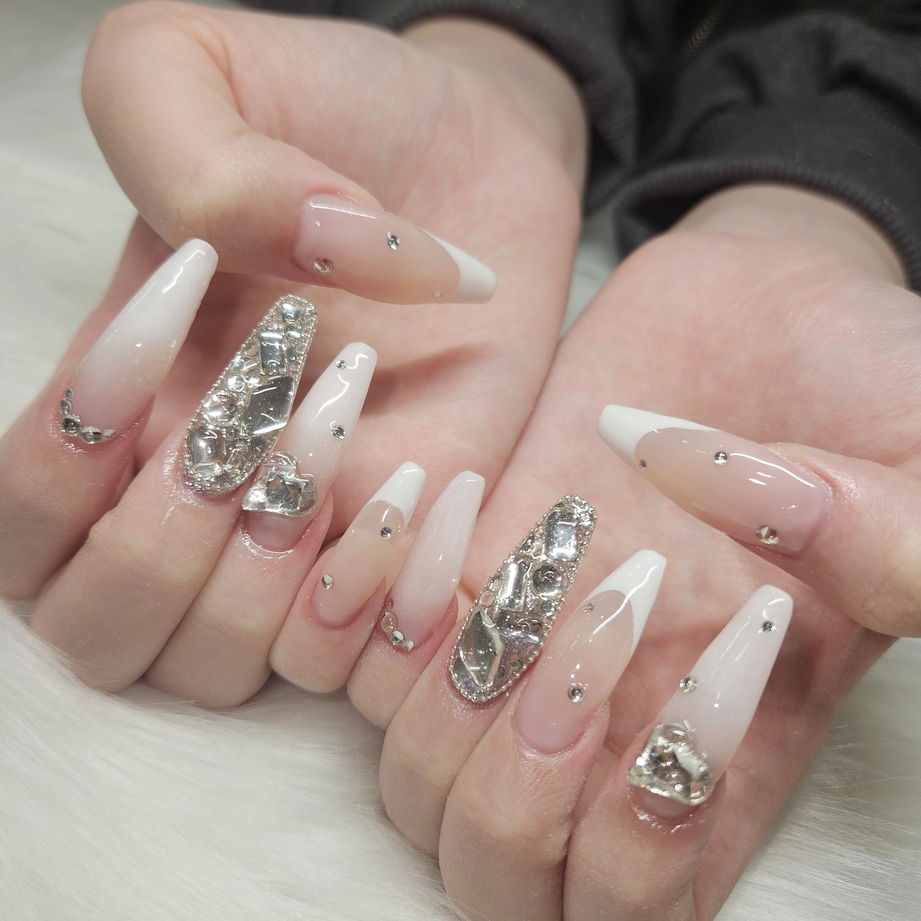 nnka.nail