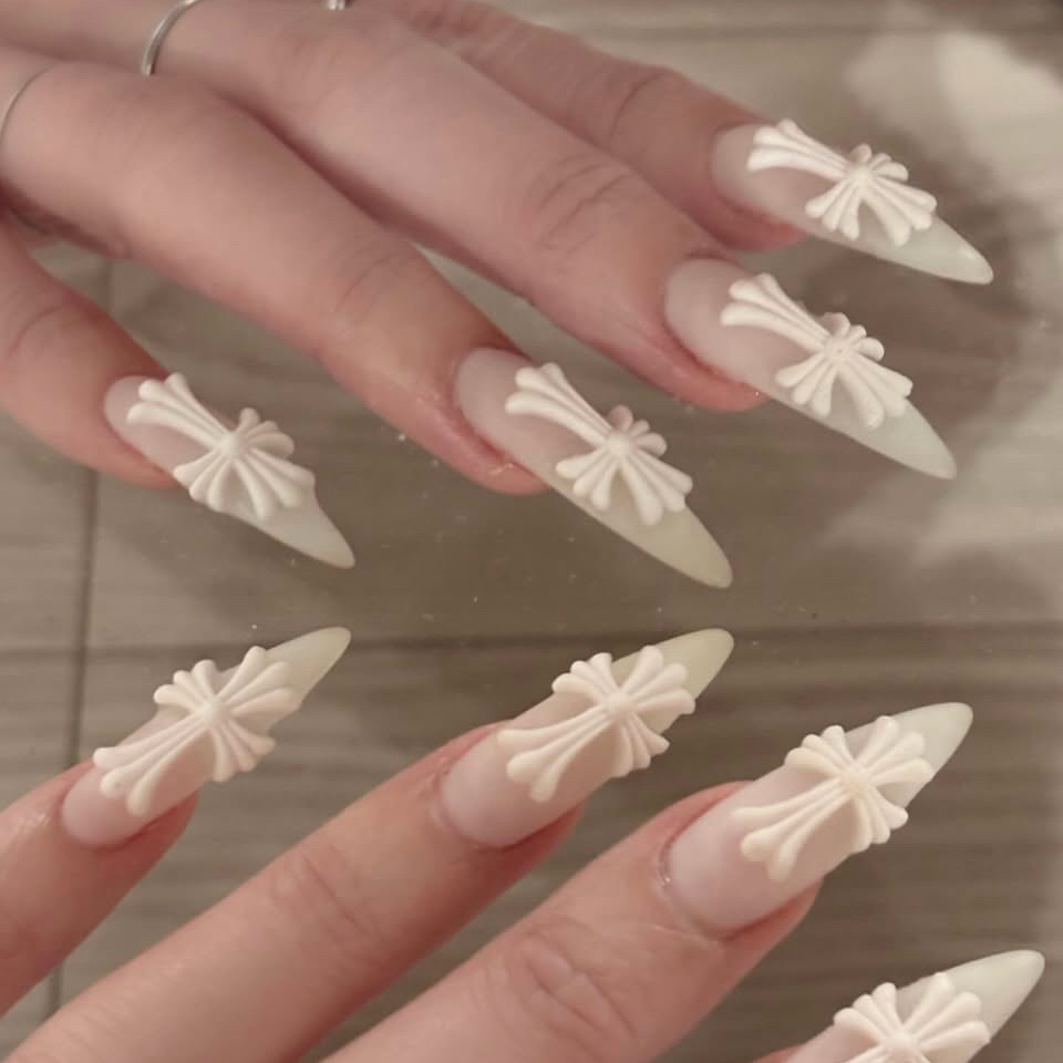 sully_naillab26