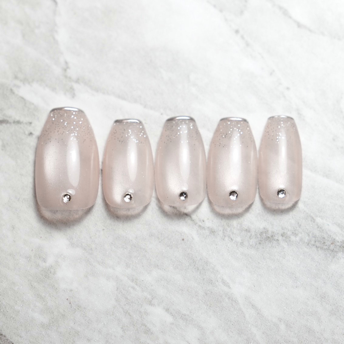 CHRIS_NAILROOM