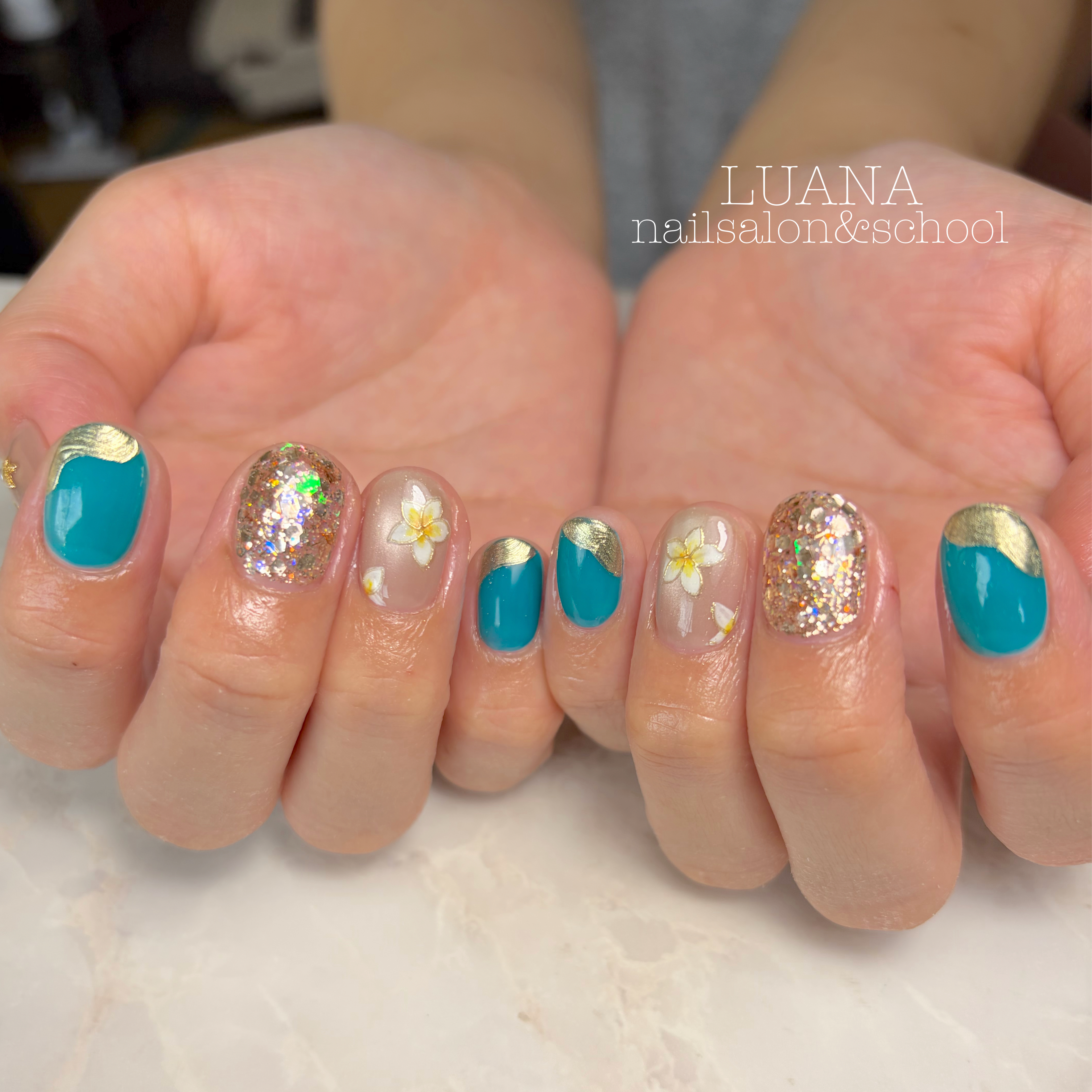 LUANA.nail