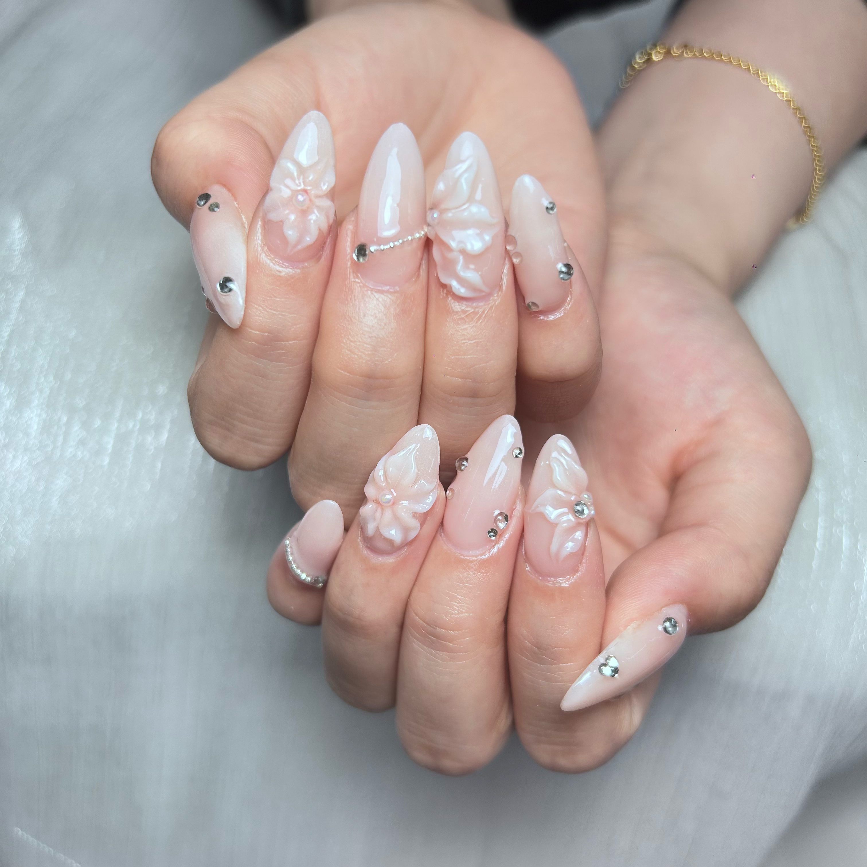 Akina_Nails