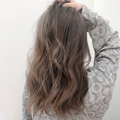 透明感ハイライトカラー¥11000(ブリーチ)