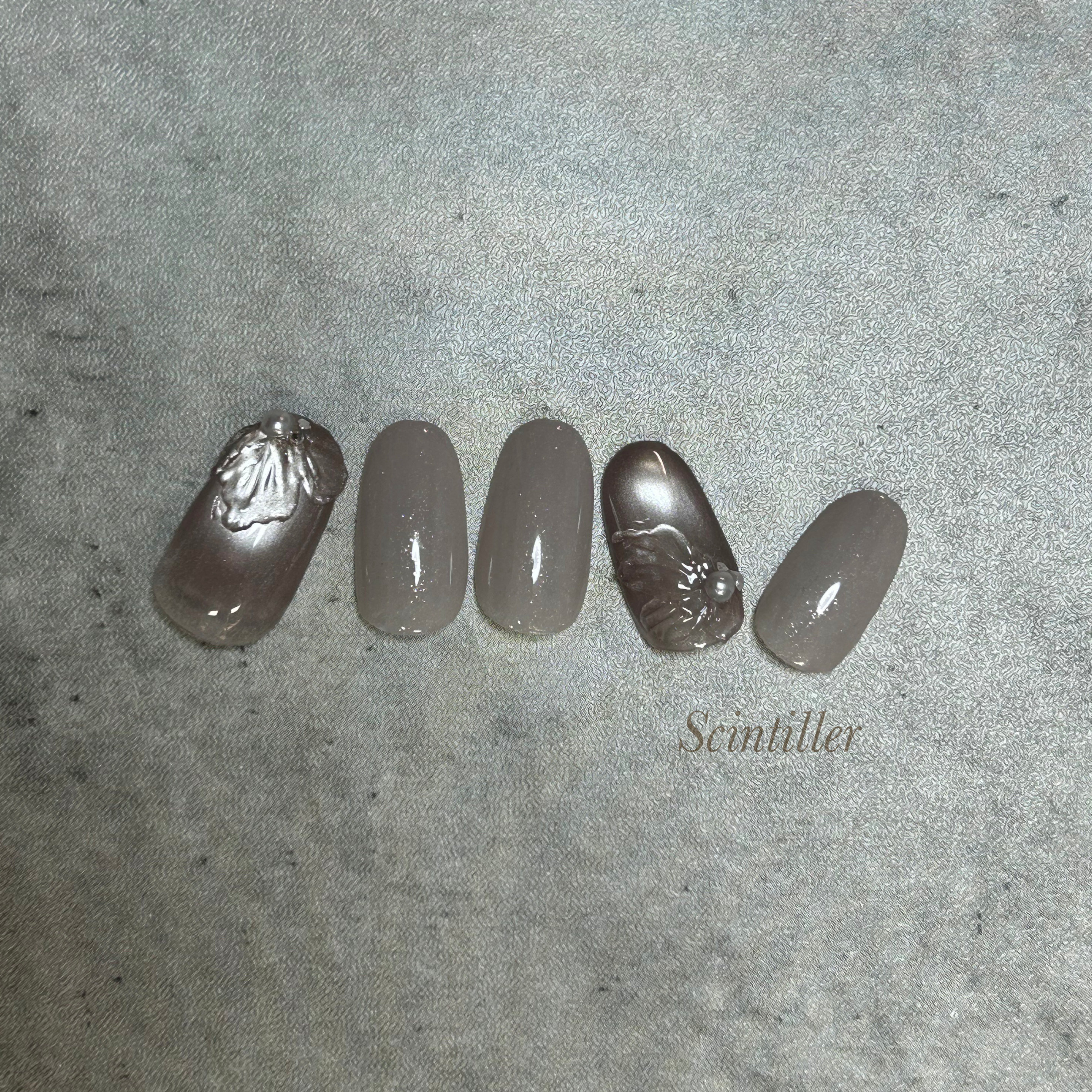 nailsalon_Scintiller