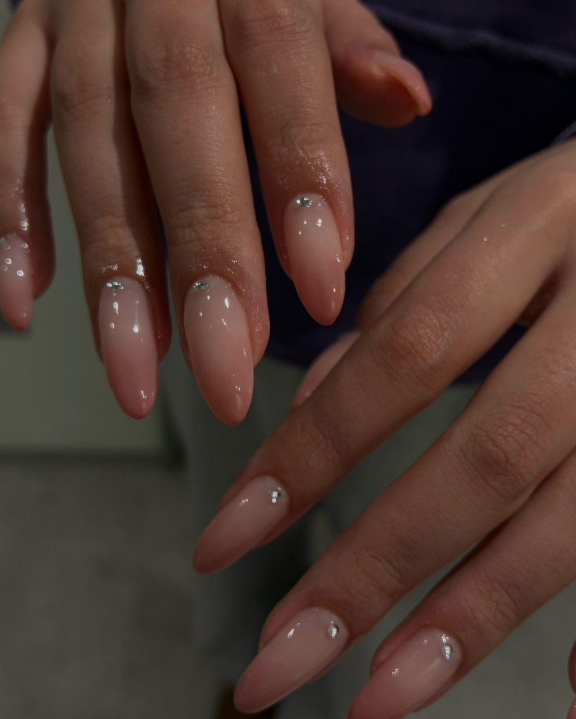melo_nails.