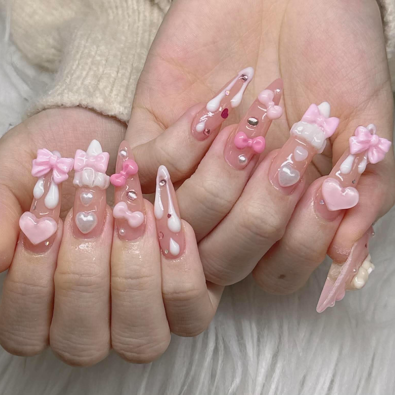 Lee_Nails