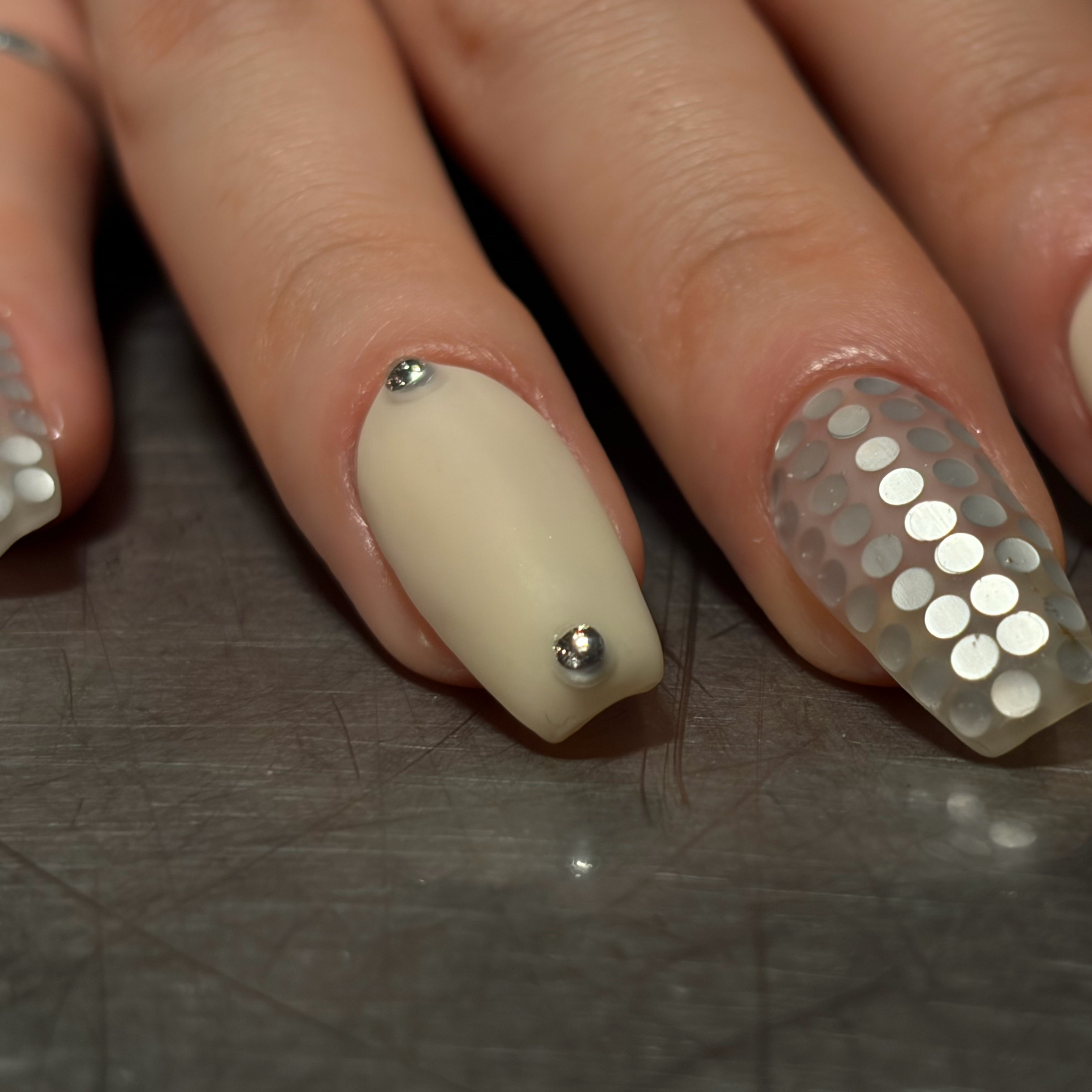 iro_nail_555