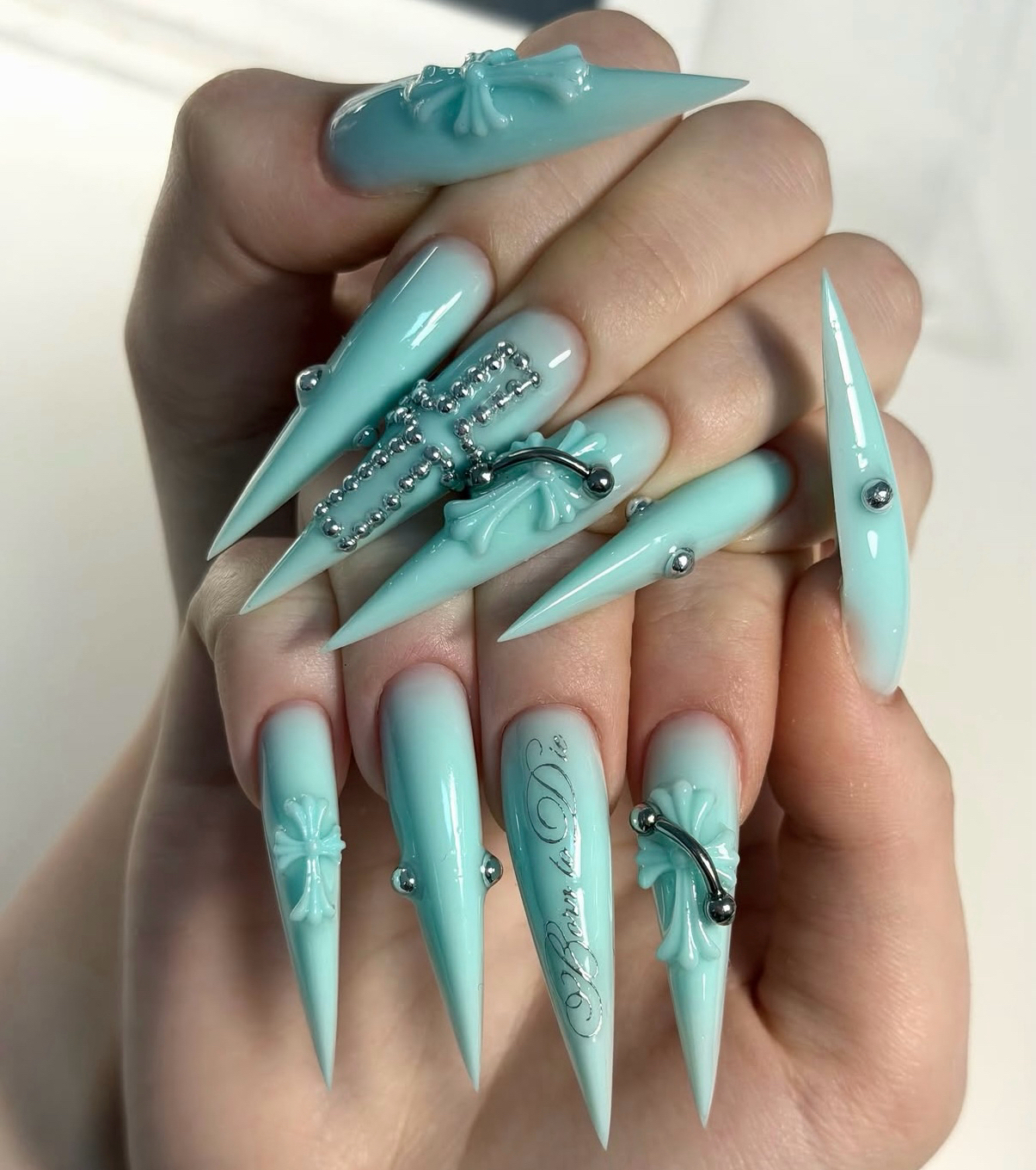 Julie_nail