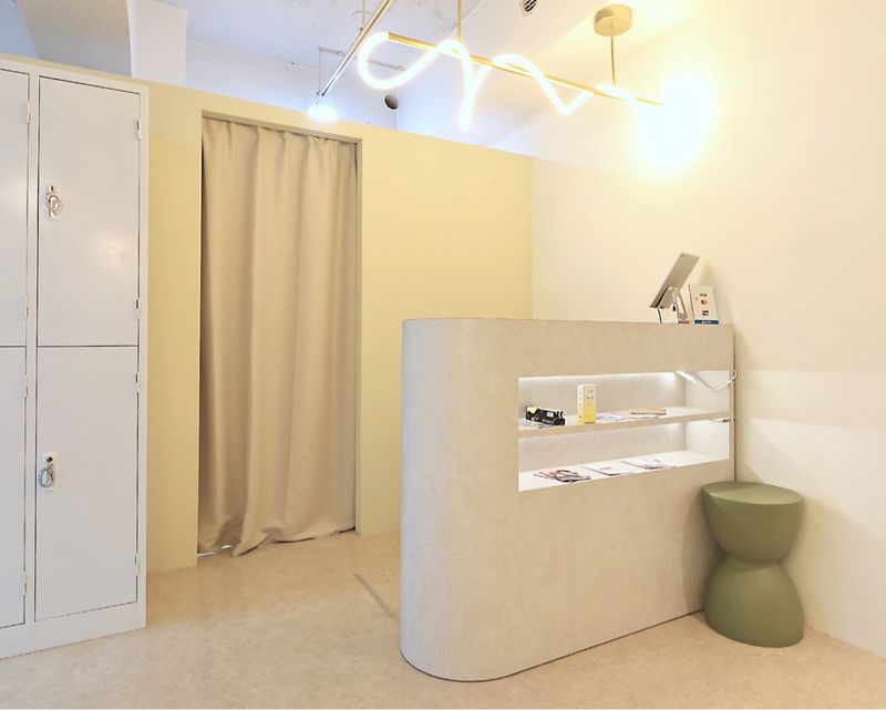-07-eyelash&eyebrow神戸元町店