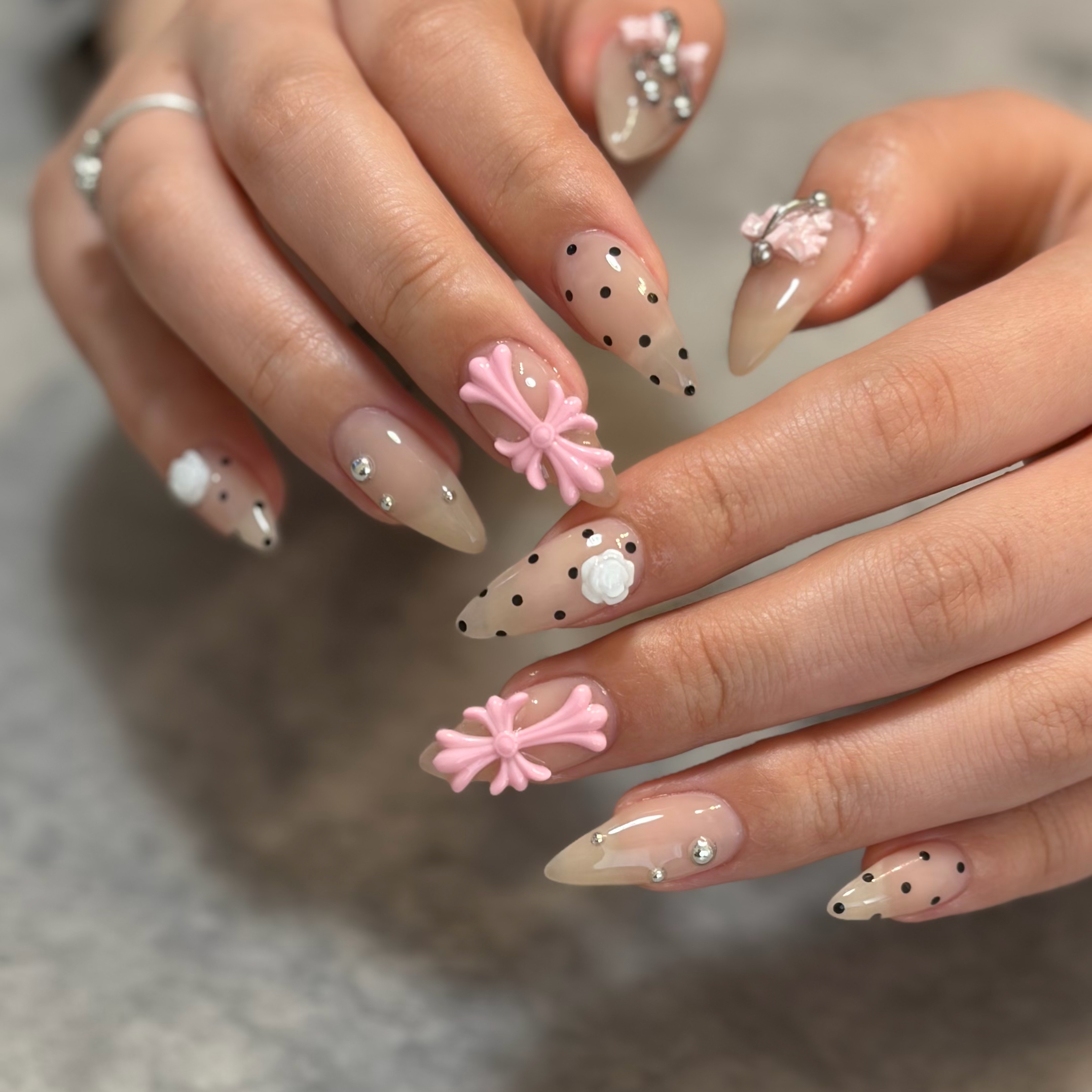 soala_nail