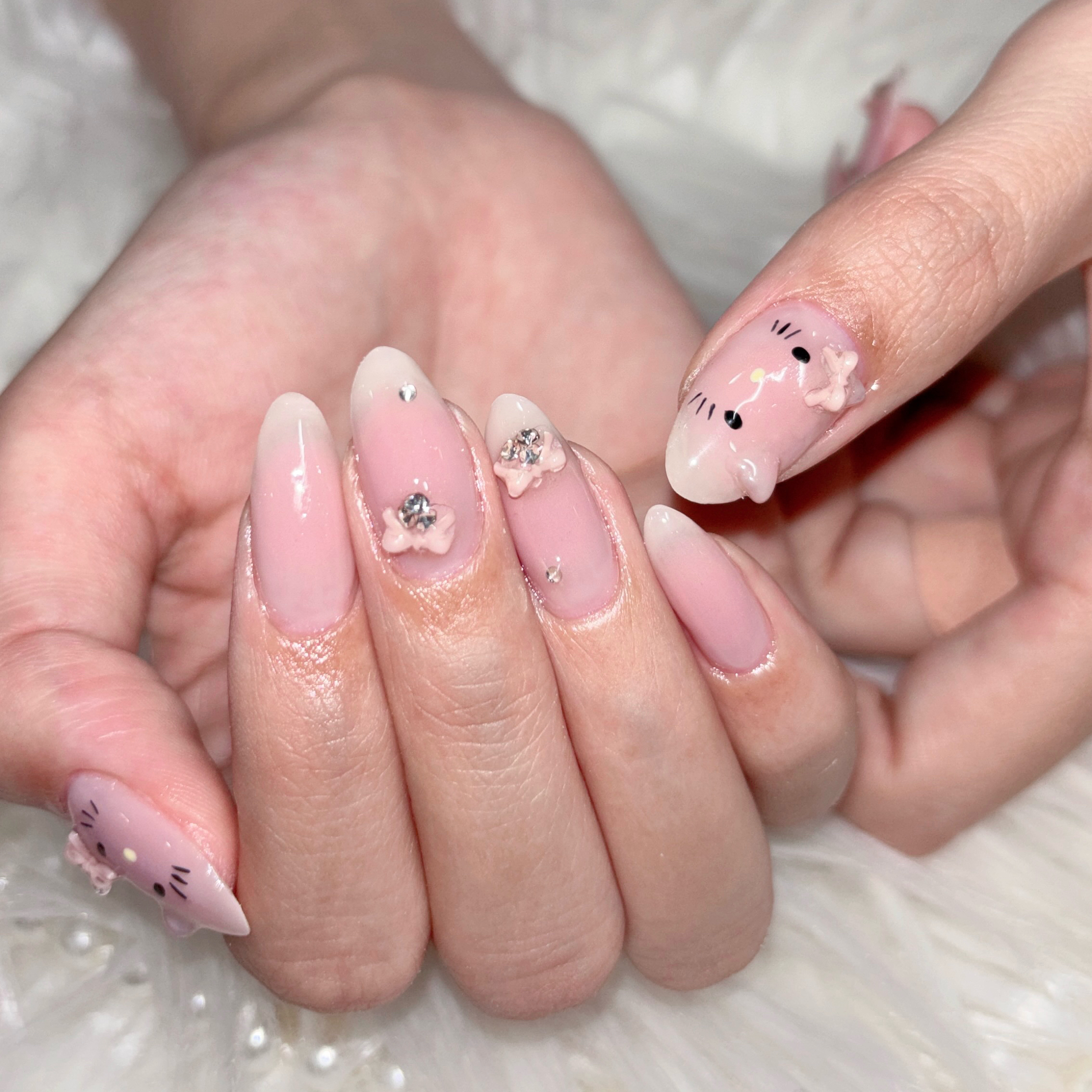Fly_Nail_salon