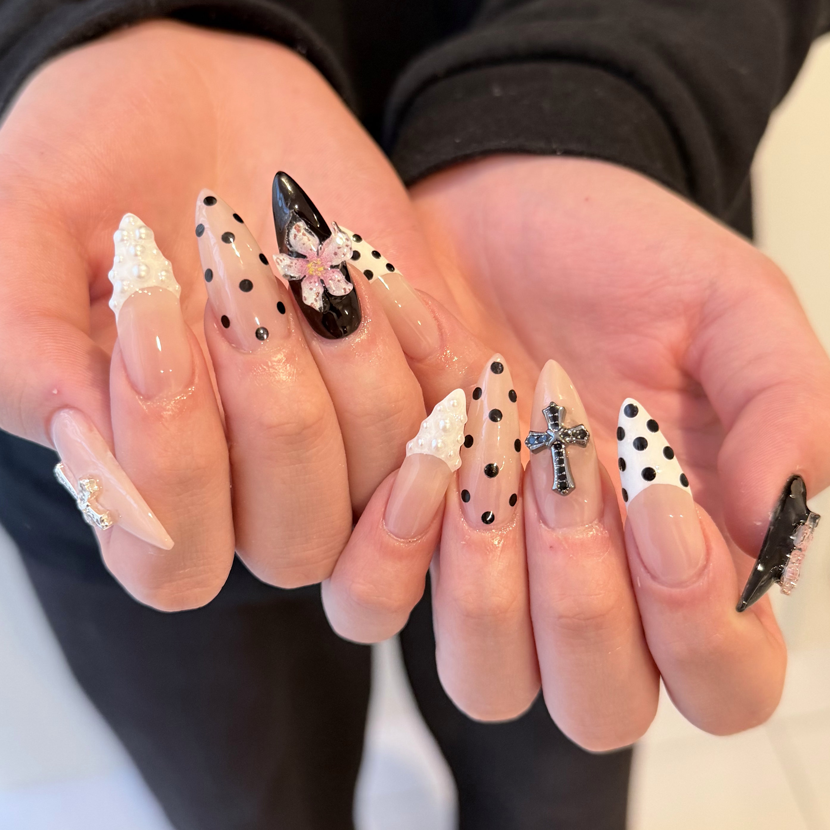 ネイリー（Nailie） - pinkdollhouse_nail