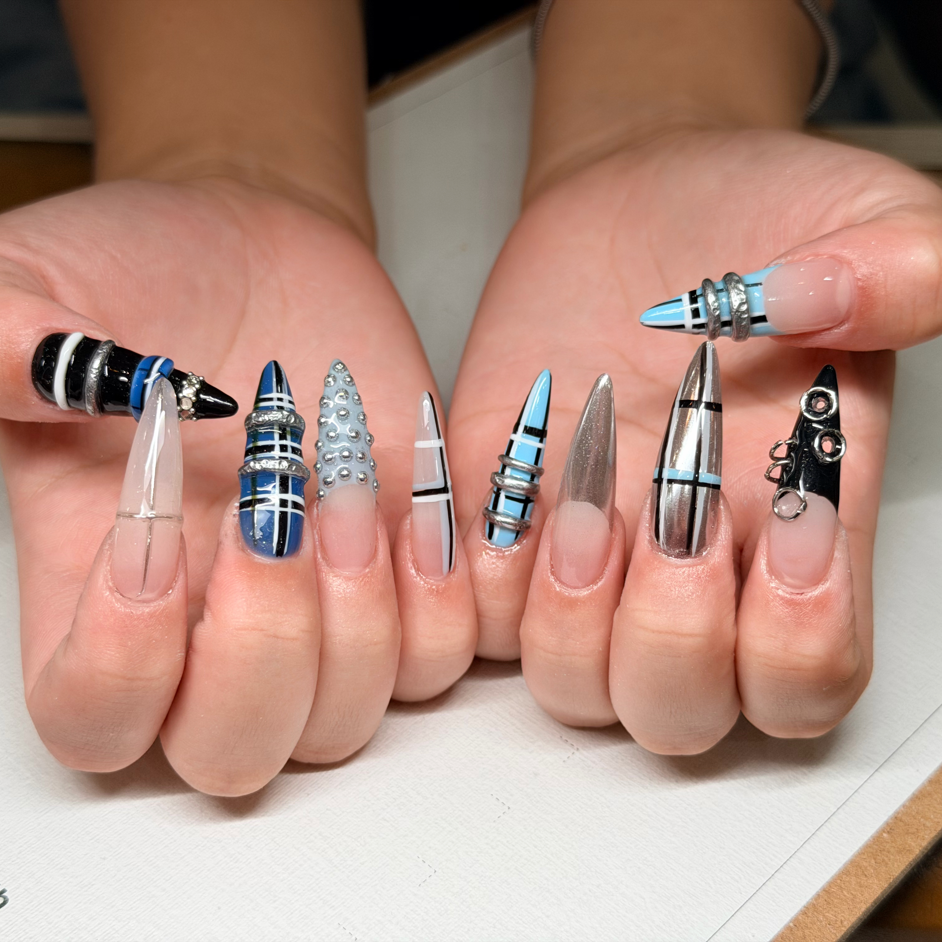 bana.nail