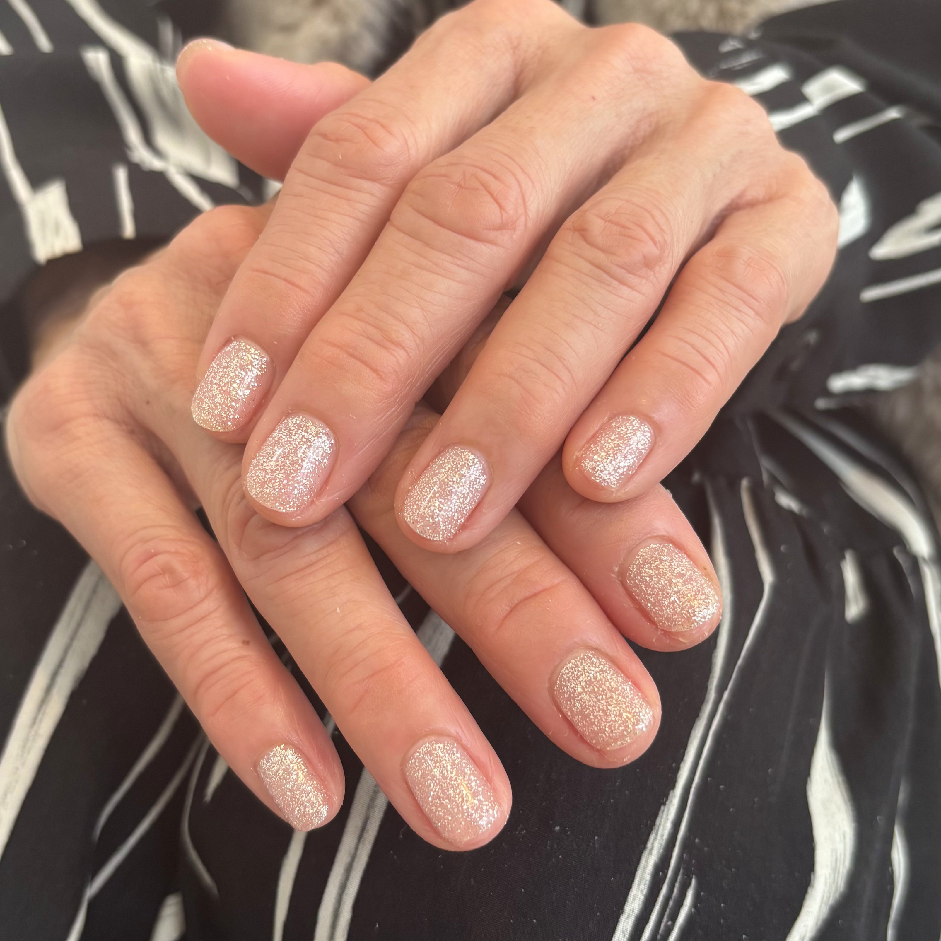 toff_nails