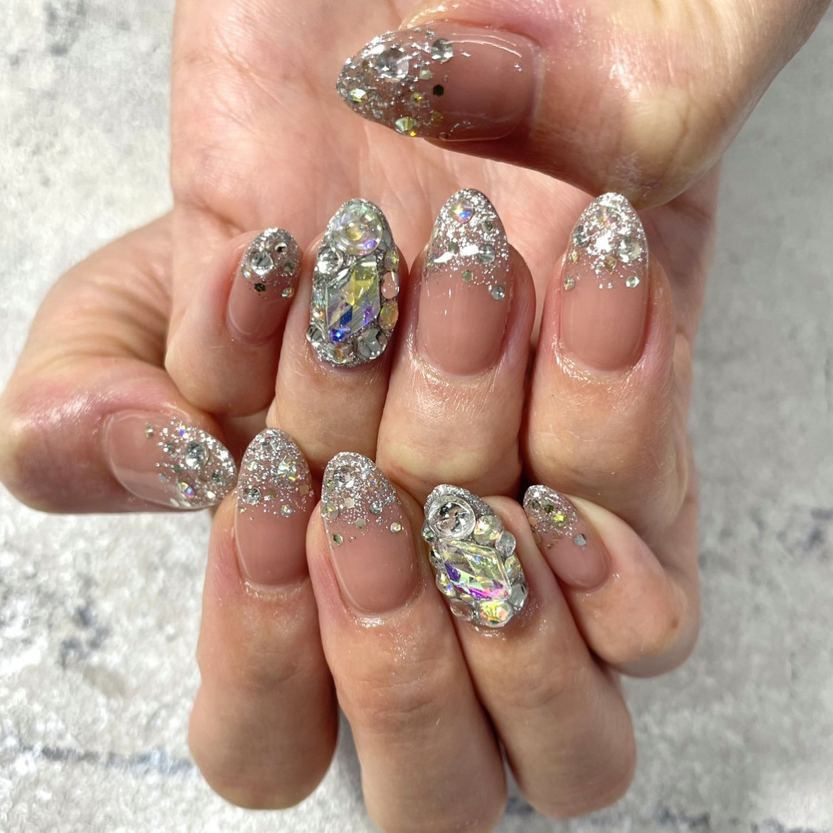 NAIL_373