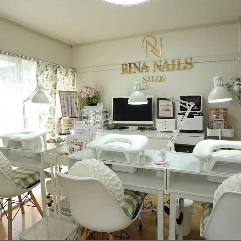 rina-nail