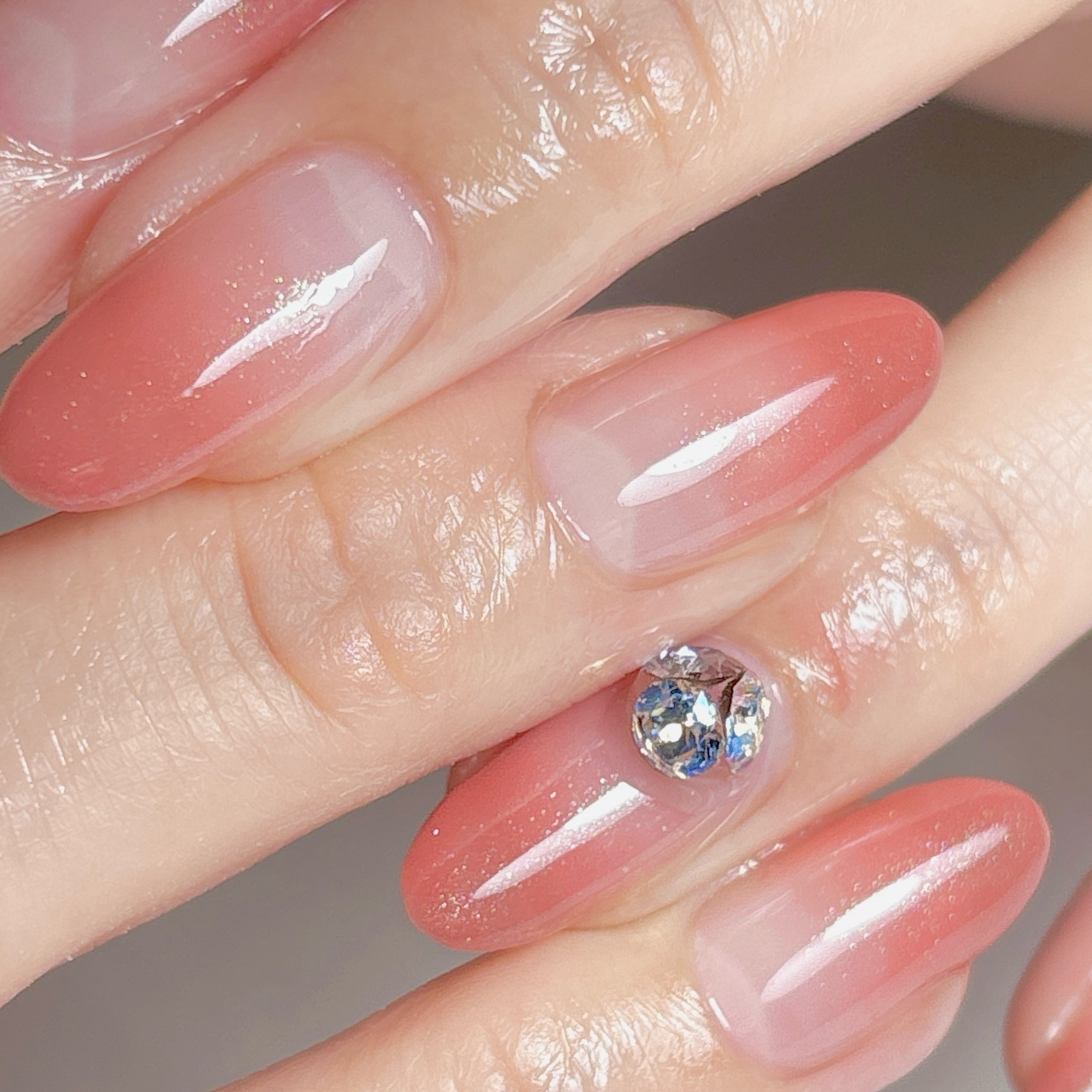 Nail_salon_Attirant_YUINA