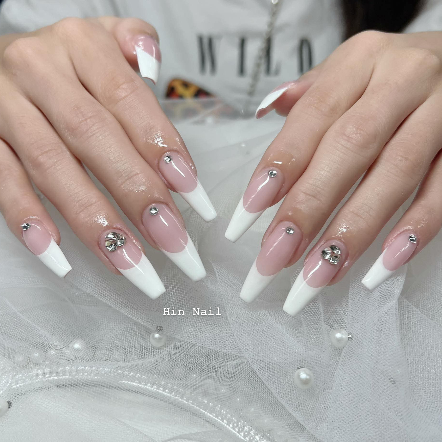 Hin_Nail