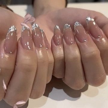 ［チップ長さだし］ガラスフレンチ、フレンチネイル<7日以内お直し、オフ無料>