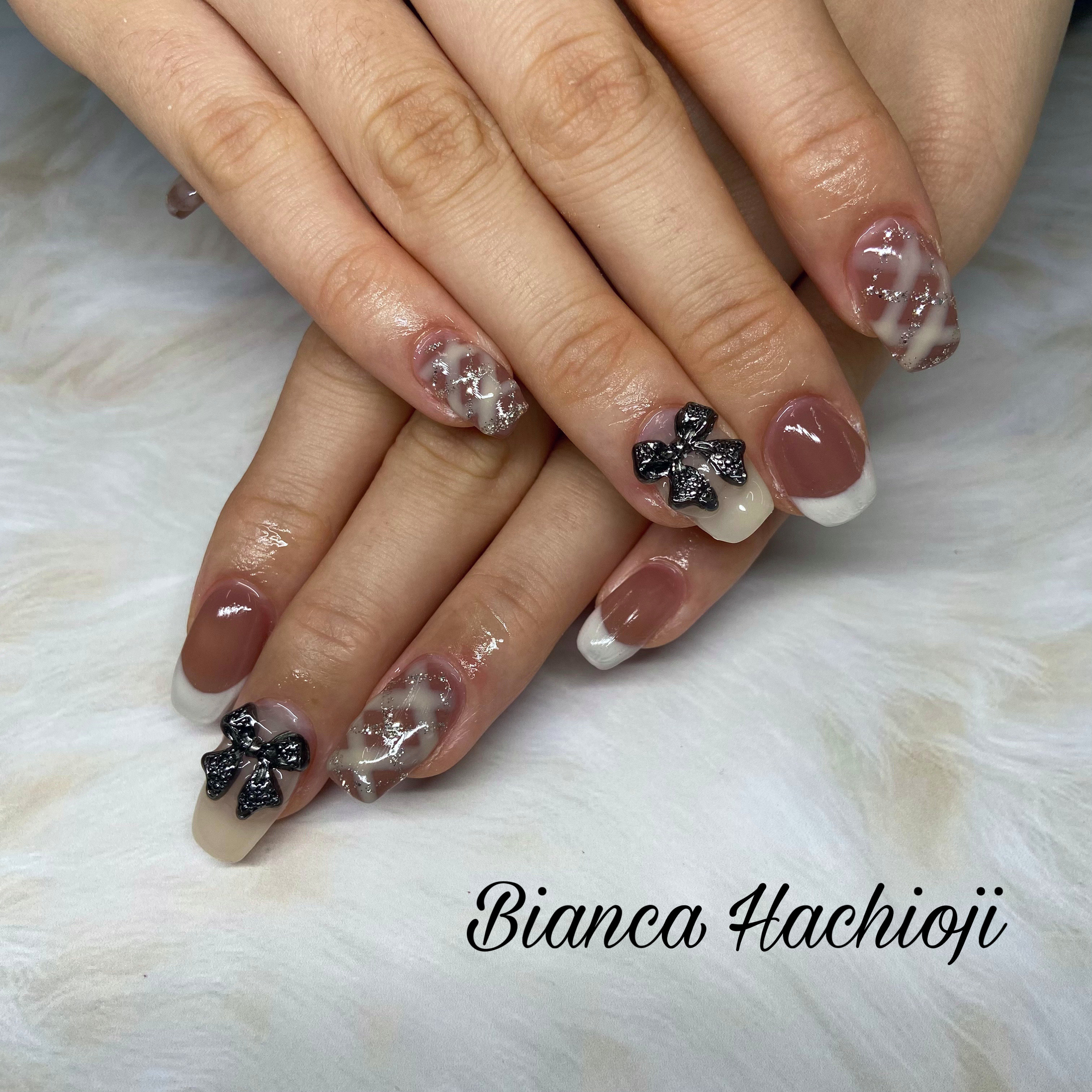 Nail._spurple